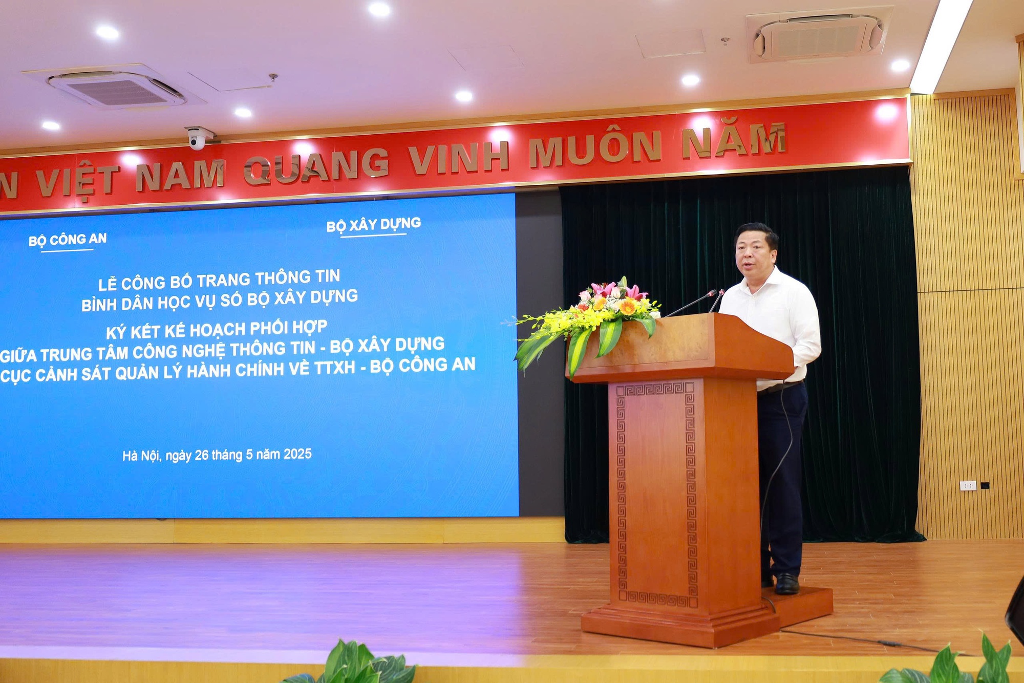 Ra mắt Trang thông tin Bình dân học vụ số Bộ Xây dựng- Ảnh 3. Ra mắt Trang thông tin Bình dân học vụ số Bộ Xây dựng- Ảnh 3.