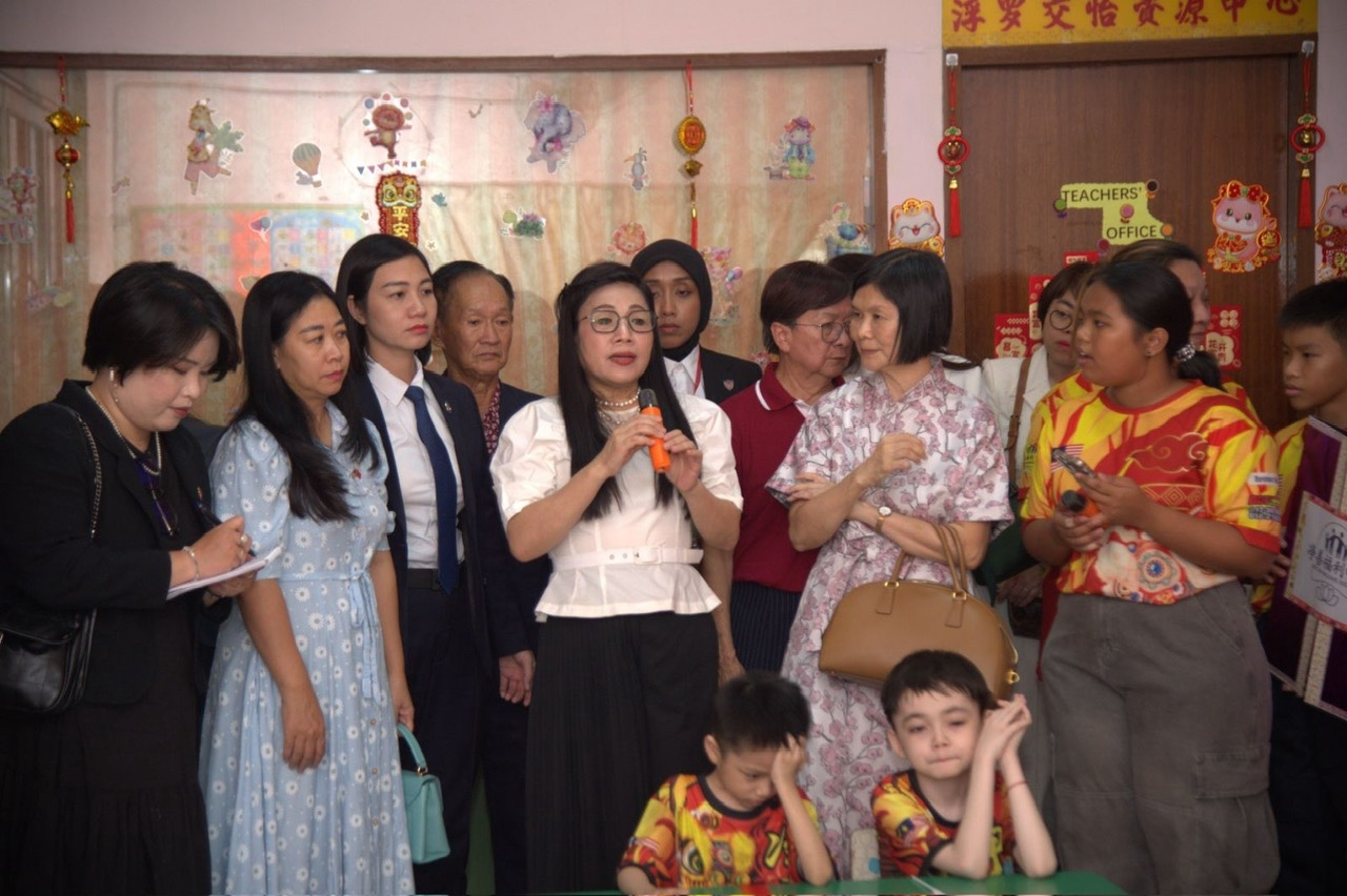 Phu nhân Thủ tướng Phạm Minh Chính thăm Trung tâm bảo trợ trẻ em ở Malaysia- Ảnh 3. Phu nhân Thủ tướng Phạm Minh Chính thăm Trung tâm bảo trợ trẻ em ở Malaysia- Ảnh 3.