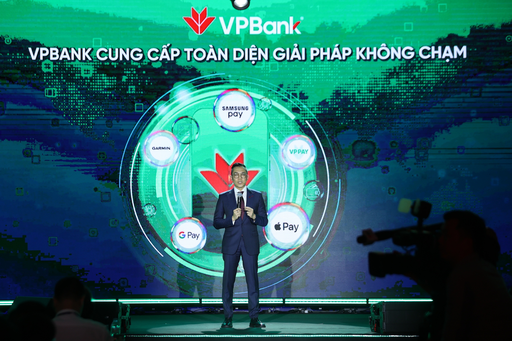 Thủ tướng: Ngành ngân hàng phải tăng tốc, bứt phá chuyển đổi số để về đích sớm hơn dự kiến- Ảnh 8. Thủ tướng: Ngành ngân hàng phải tăng tốc, bứt phá chuyển đổi số để về đích sớm hơn dự kiến- Ảnh 8.