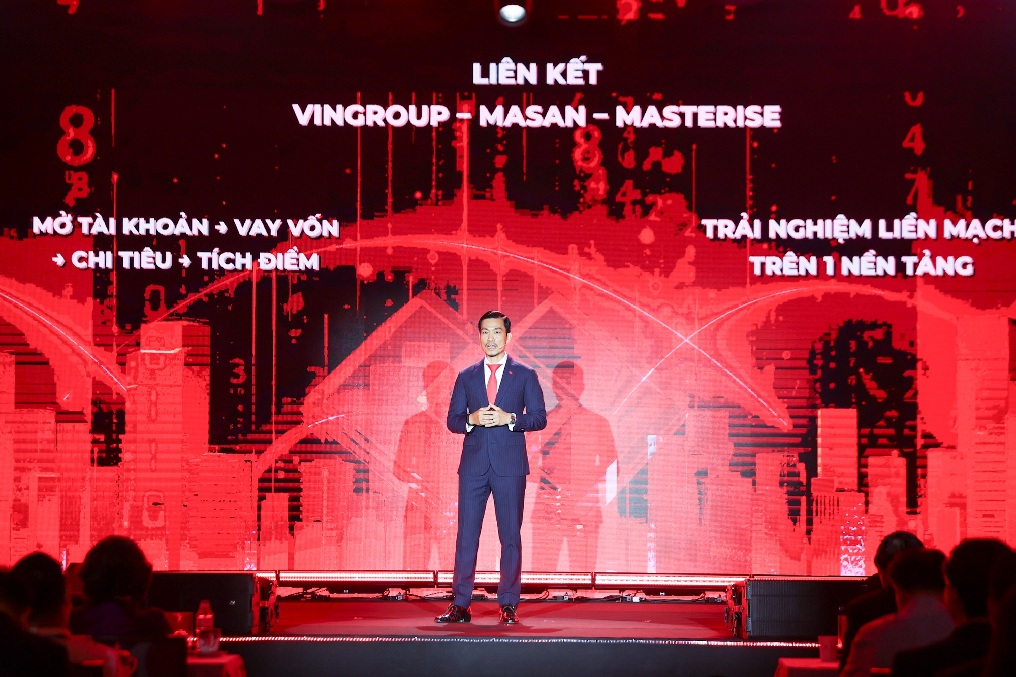 Thủ tướng: Ngành ngân hàng phải tăng tốc, bứt phá chuyển đổi số để về đích sớm hơn dự kiến- Ảnh 9. Thủ tướng: Ngành ngân hàng phải tăng tốc, bứt phá chuyển đổi số để về đích sớm hơn dự kiến- Ảnh 9.