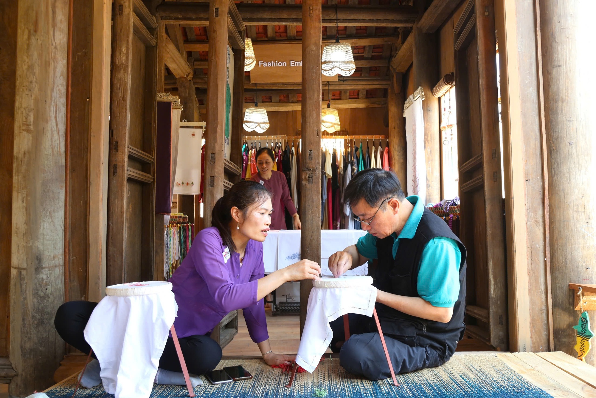 Khởi động tuần du lịch Ninh Bình bằng nhiều hoạt động hấp dẫn du khách- Ảnh 2. Khởi động tuần du lịch Ninh Bình bằng nhiều hoạt động hấp dẫn du khách- Ảnh 2.