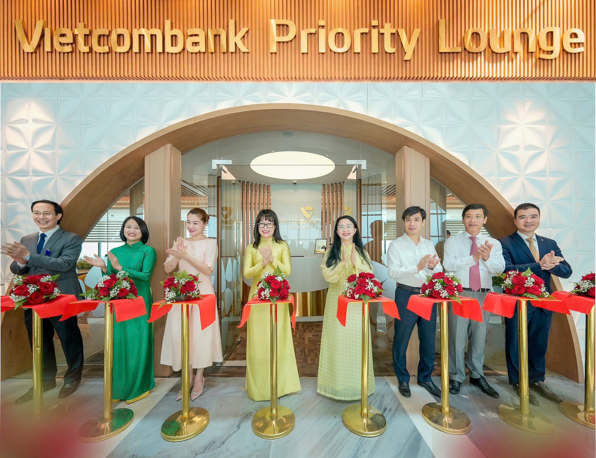 PHÒNG GIAO DỊCH VIETCOMBANK TẠI HUYỆN CỦ CHI THÀNH PHỐ HỒ CHÍ MINH