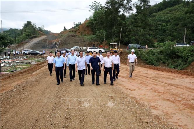 Tháo gỡ vướng mắc, tăng tốc thi công 4 dự án cao tốc phía bắc- Ảnh 2. Tháo gỡ vướng mắc, tăng tốc thi công 4 dự án cao tốc phía bắc- Ảnh 2.