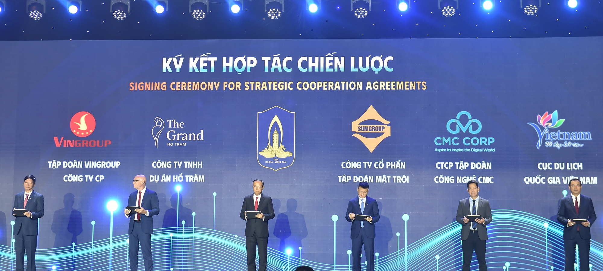 Hội nghị đầu tư 2025 Bà Rịa-Vũng Tàu: Tạo không gian, động lực phát triển mới- Ảnh 4. Hội nghị đầu tư 2025 Bà Rịa-Vũng Tàu: Tạo không gian, động lực phát triển mới- Ảnh 4.