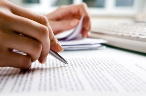 GỠ ĐIỂM NGHẼN THỂ CHẾ: CẦN PHÁT HUY ĐỘI NGŨ PHÁP CHẾ DOANH NGHIỆP- Ảnh 2. GỠ ĐIỂM NGHẼN THỂ CHẾ: CẦN PHÁT HUY ĐỘI NGŨ PHÁP CHẾ DOANH NGHIỆP- Ảnh 2.