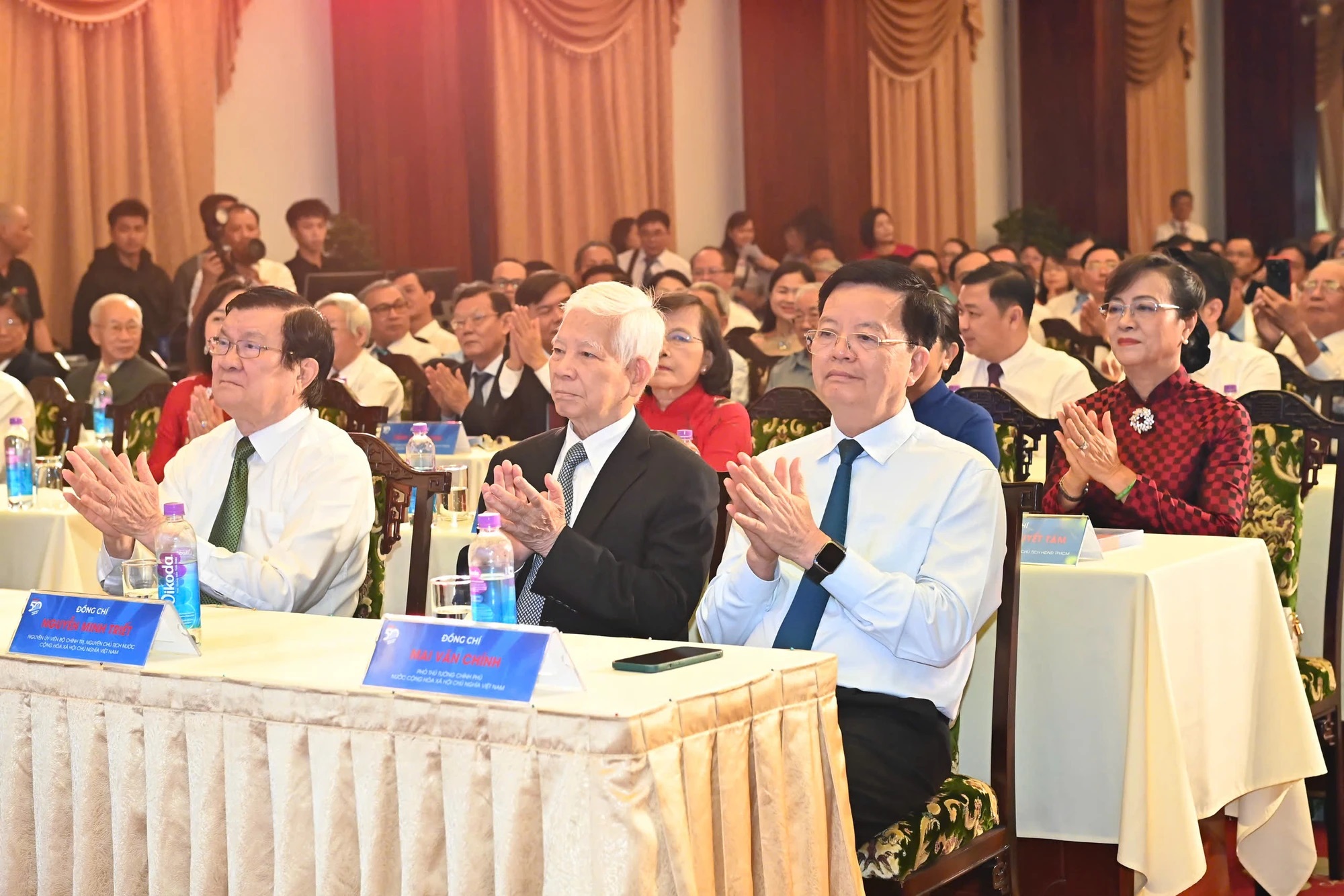 Kỷ niệm 50 năm Ngày Báo Sài Gòn Giải Phóng xuất bản số đầu- Ảnh 1. Kỷ niệm 50 năm Ngày Báo Sài Gòn Giải Phóng xuất bản số đầu- Ảnh 1.