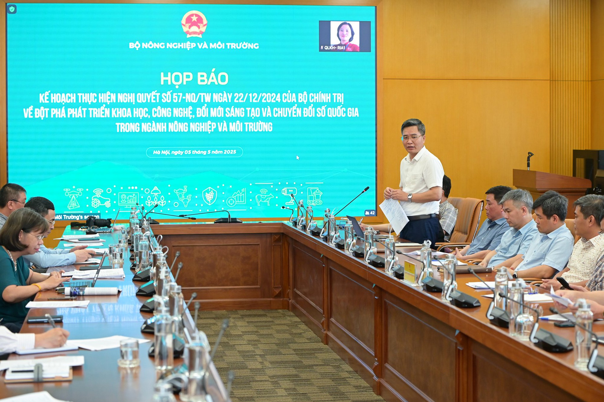 Ngành Nông nghiệp và Môi trường tháo gỡ các điểm nghẽn trong ứng dụng khoa học công nghệ- Ảnh 1. Ngành Nông nghiệp và Môi trường tháo gỡ các điểm nghẽn trong ứng dụng khoa học công nghệ- Ảnh 1.
