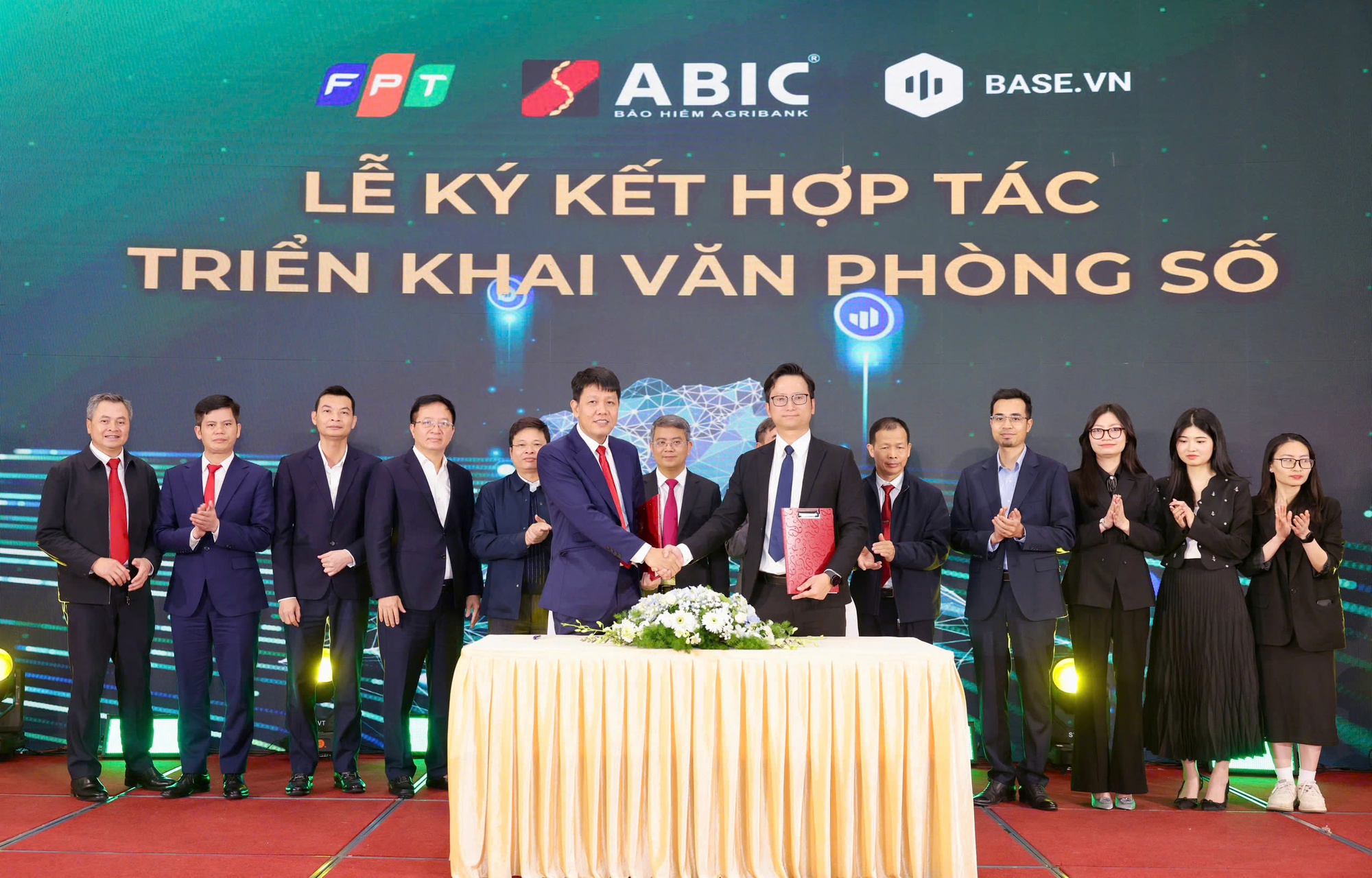 Khơi thông dòng vốn, lan tỏa sẻ chia: Hành trình trách nhiệm của Bảo hiểm Agribank- Ảnh 2. Khơi thông dòng vốn, lan tỏa sẻ chia: Hành trình trách nhiệm của Bảo hiểm Agribank- Ảnh 2.