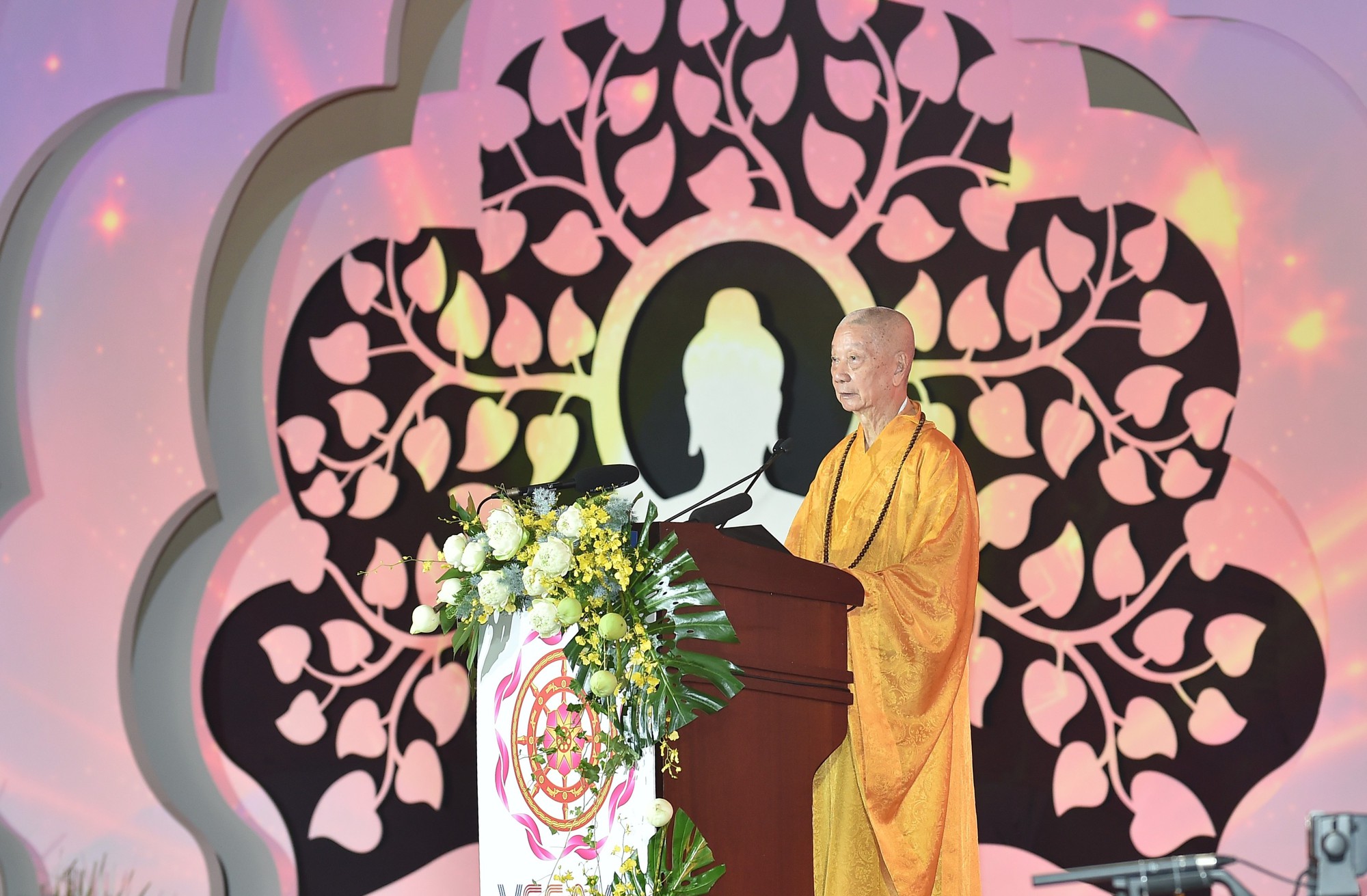 Chủ tịch nước Lương Cường dự khai mạc Đại lễ Phật đản Liên Hợp Quốc - Vesak 2025- Ảnh 2. Chủ tịch nước Lương Cường dự khai mạc Đại lễ Phật đản Liên Hợp Quốc - Vesak 2025- Ảnh 2.