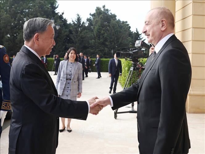Lễ đón Tổng Bí thư Tô Lâm thăm cấp Nhà nước tới Azerbaijan- Ảnh 1. Lễ đón Tổng Bí thư Tô Lâm thăm cấp Nhà nước tới Azerbaijan- Ảnh 1.