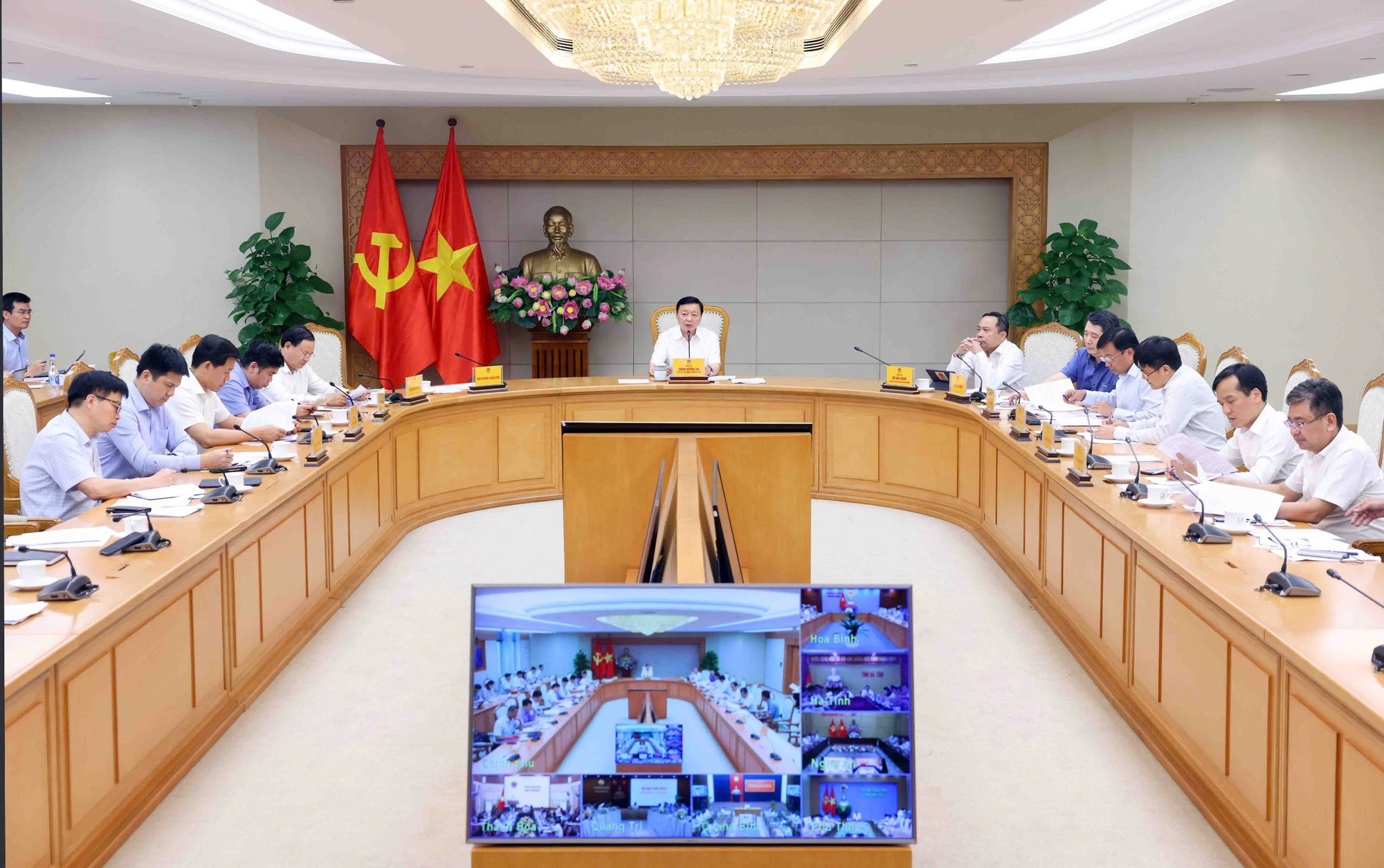 Cơ chế, chính sách đã thông, các đơn vị phải tăng tốc giải ngân vốn đầu tư công- Ảnh 3. Cơ chế, chính sách đã thông, các đơn vị phải tăng tốc giải ngân vốn đầu tư công- Ảnh 3.