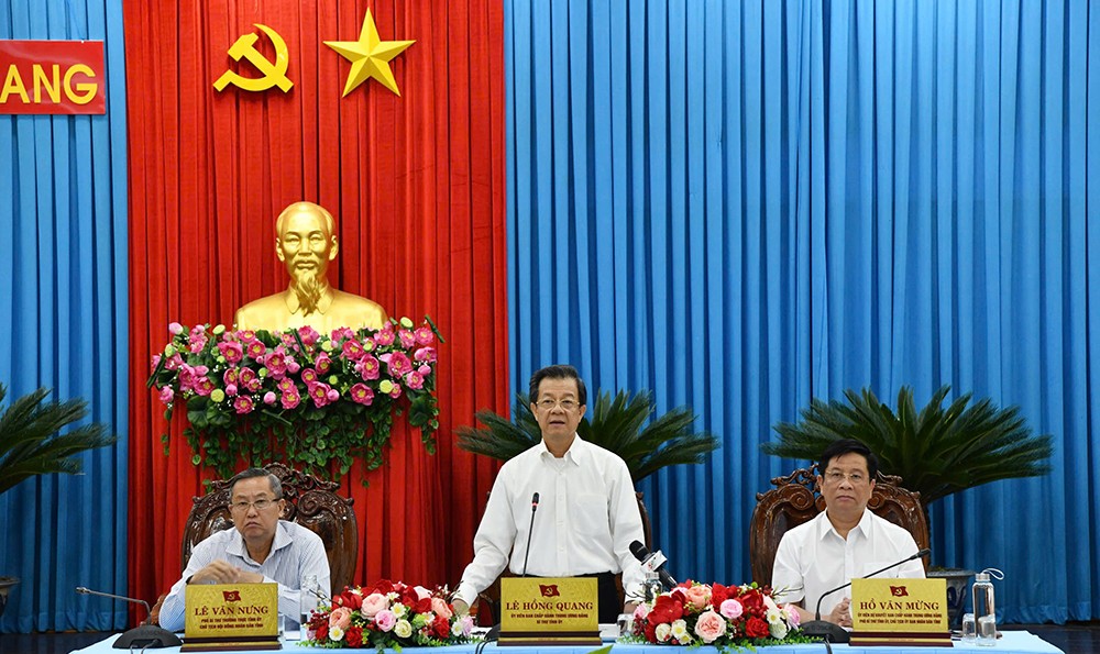 Bảo đảm tiến độ, chất lượng, môi trường, chi phí trong thi công cao tốc Châu Đốc - Cần Thơ - Sóc Trăng- Ảnh 1. Bảo đảm tiến độ, chất lượng, môi trường, chi phí trong thi công cao tốc Châu Đốc - Cần Thơ - Sóc Trăng- Ảnh 1.