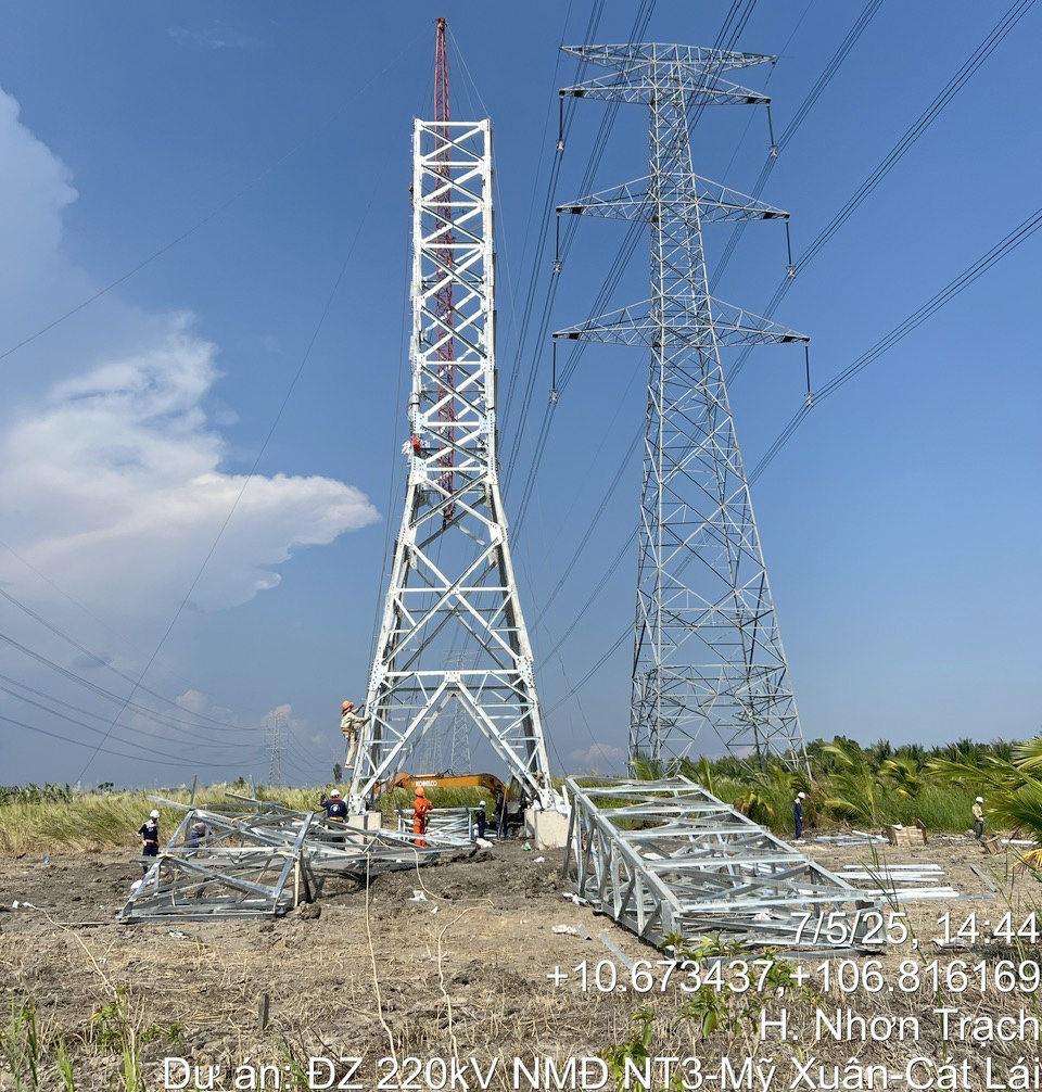 เร่งรัดความคืบหน้าคลัสเตอร์โครงการส่งไฟฟ้าเพื่อระบายกำลังการผลิตโรงไฟฟ้าหนองจอก 3 และ หนองจอก 4 - ภาพที่ 3 Đẩy nhanh tiến độ cụm dự án truyền tải giải tỏa công suất nhà máy điện Nhơn Trạch 3 và Nhơn Trạch 4- Ảnh 3.