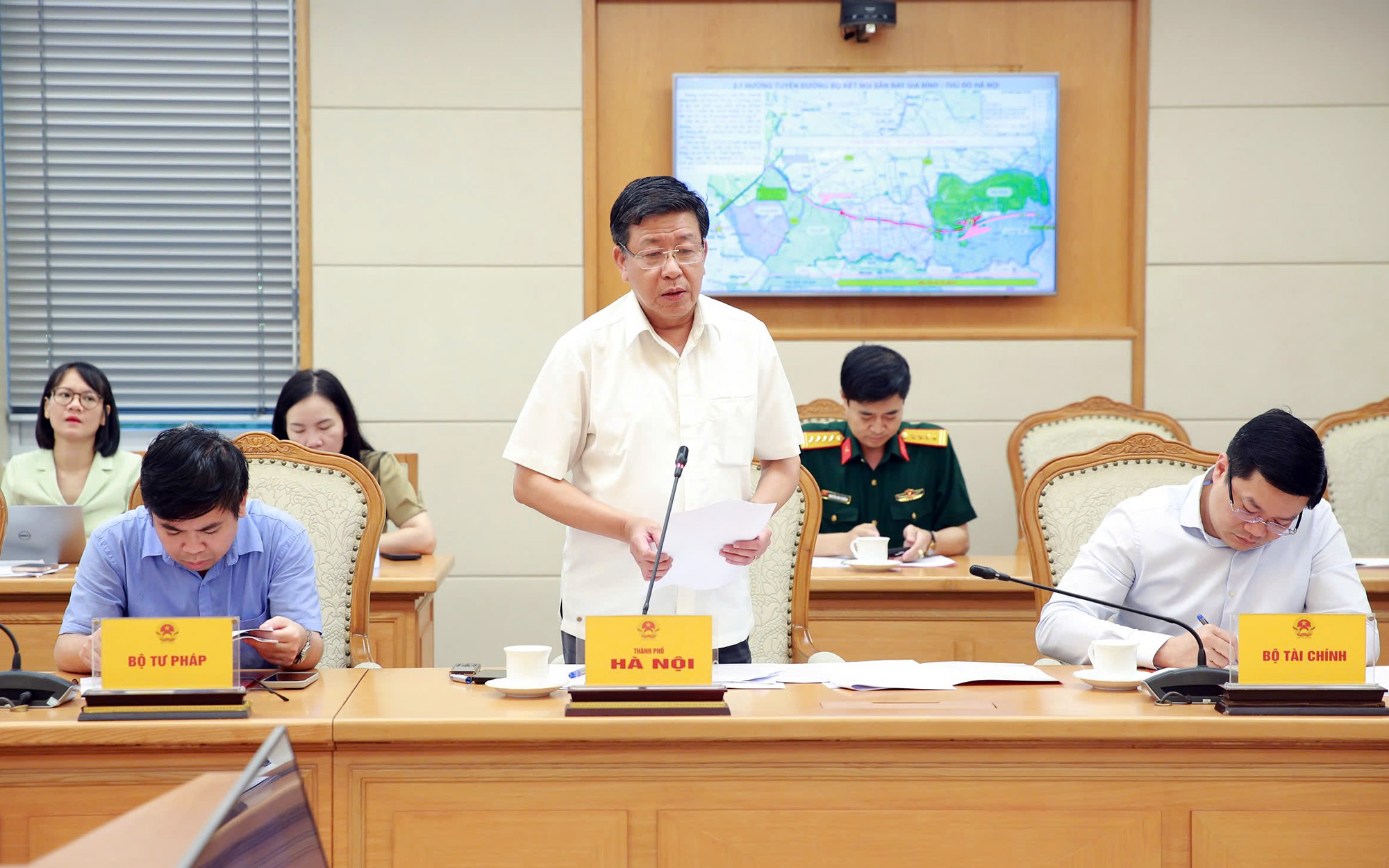 Bảo đảm tính đồng bộ khi đầu tư xây dựng tuyến kết nối sân bay Gia Bình với Hà Nội- Ảnh 3. Bảo đảm tính đồng bộ khi đầu tư xây dựng tuyến kết nối sân bay Gia Bình với Hà Nội- Ảnh 3.
