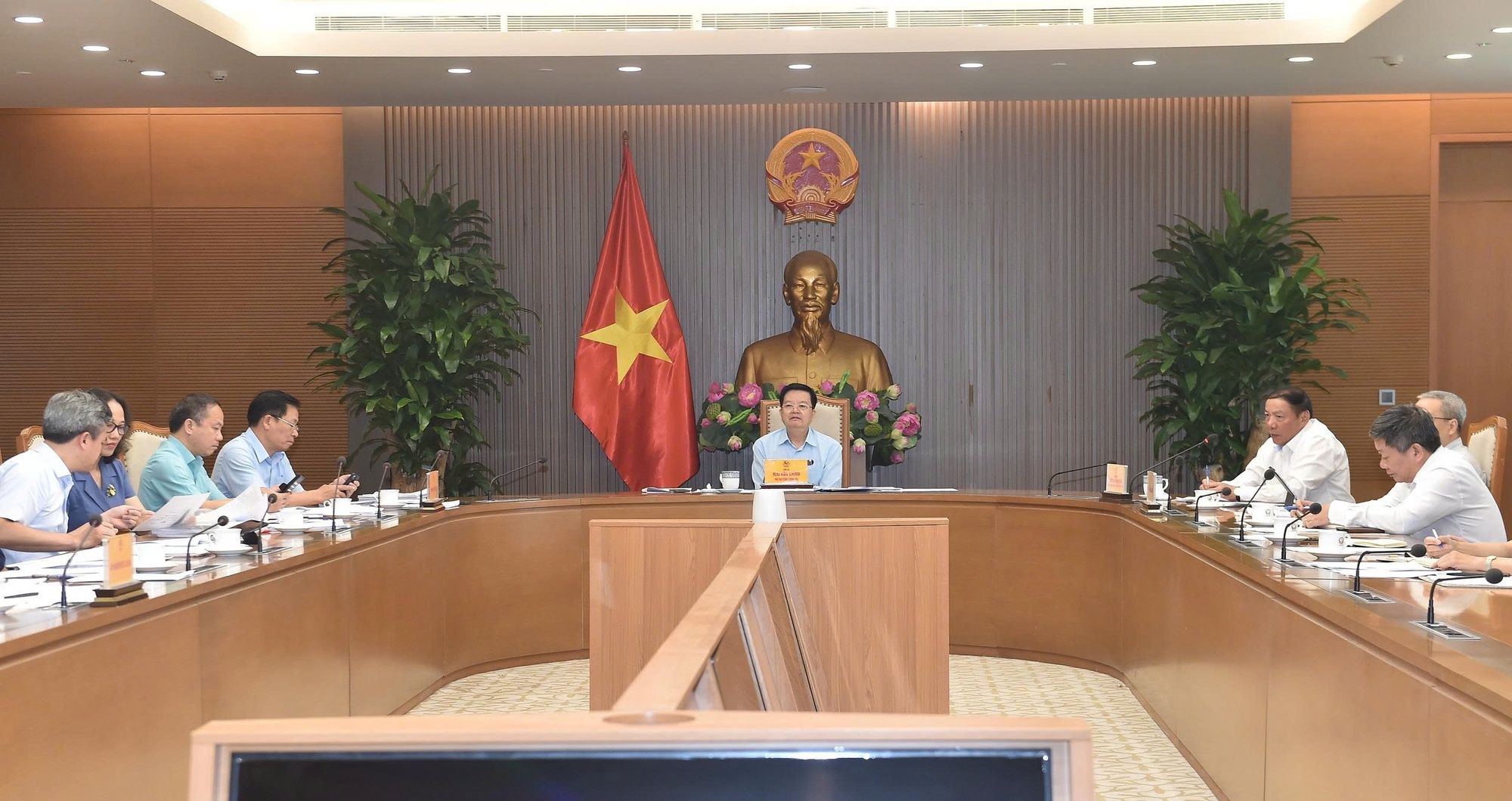 Bảo đảm Đại hội điểm của Đảng bộ Bộ Văn hóa, Thể thao và Du lịch trang trọng, tiết kiệm, an toàn và thành công- Ảnh 3. Bảo đảm Đại hội điểm của Đảng bộ Bộ Văn hóa, Thể thao và Du lịch trang trọng, tiết kiệm, an toàn và thành công- Ảnh 3.