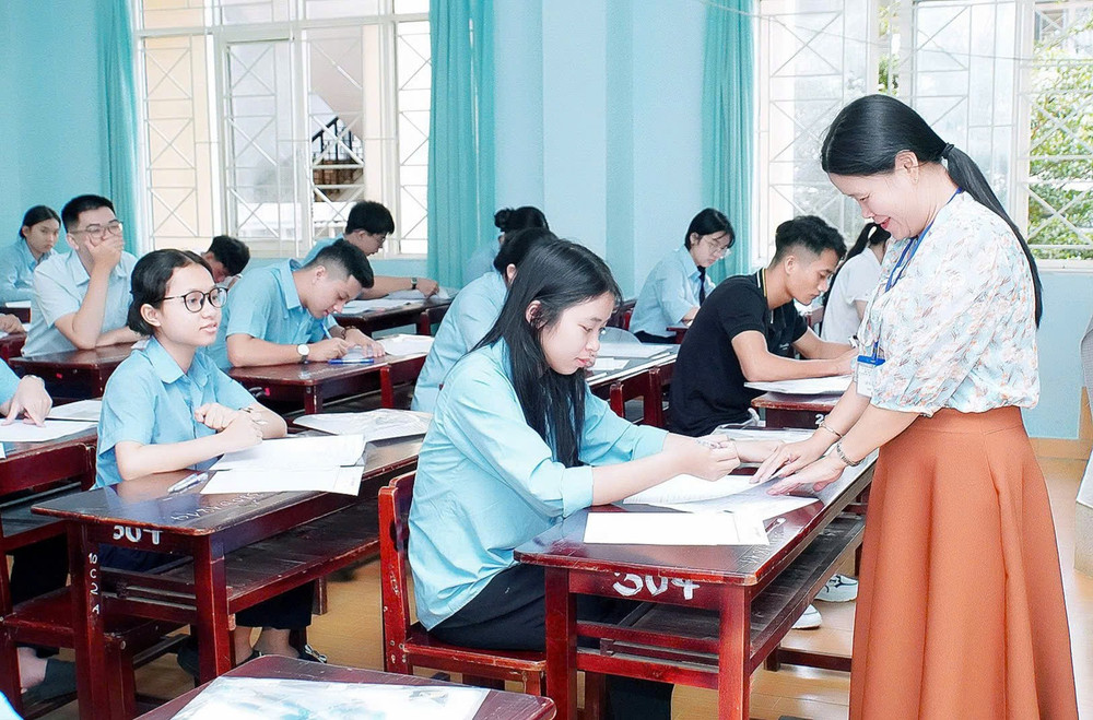Chính quyền cấp xã: Mắt xích quan trọng bảo đảm ổn định giáo dục sau sáp nhập đơn vị hành chính- Ảnh 1.