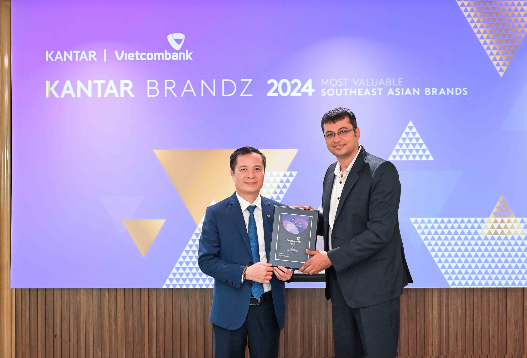 Vietcombank vào Top 30 thương hiệu giá trị nhất Đông Nam Á- Ảnh 2. Vietcombank vào Top 30 thương hiệu giá trị nhất Đông Nam Á- Ảnh 2.