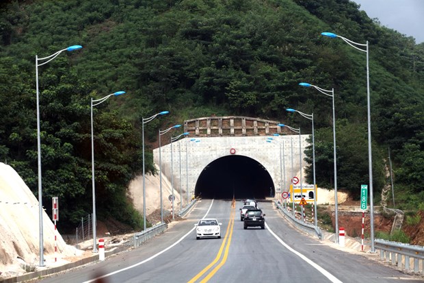 Đề xuất mở rộng đoạn Yên Bái-Lào Cai theo hình thức công trình khẩn cấp- Ảnh 1. Đề xuất mở rộng đoạn Yên Bái-Lào Cai theo hình thức công trình khẩn cấp- Ảnh 1.