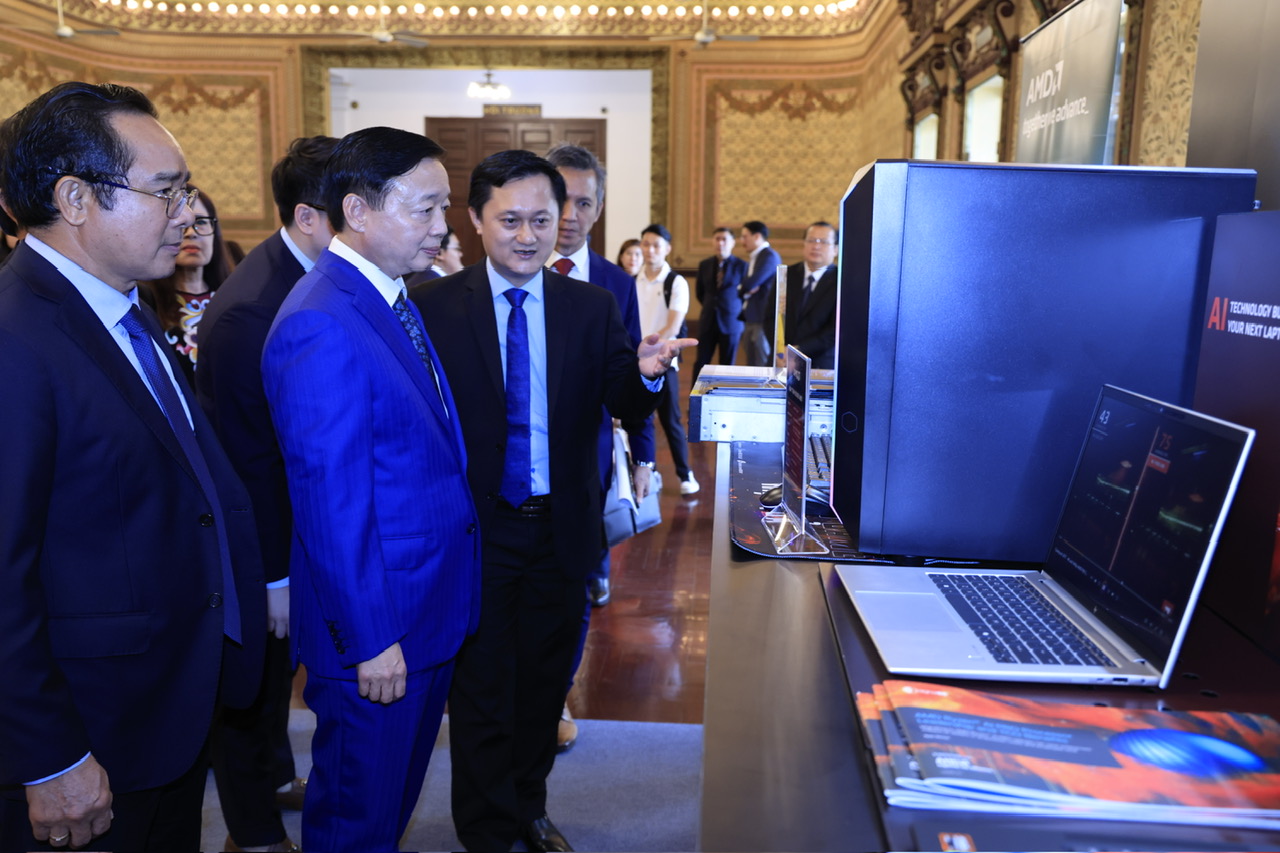 TPHCM phải hình thành hệ sinh thái công nghệ lõi và đổi mới sáng tạo có sức hút mạnh mẽ- Ảnh 3. TPHCM phải hình thành hệ sinh thái công nghệ lõi và đổi mới sáng tạo có sức hút mạnh mẽ- Ảnh 3.