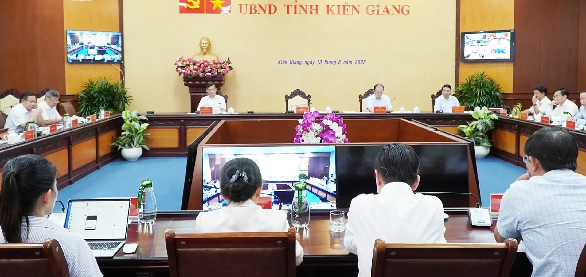 An Giang và Kiên Giang tích cực chuẩn bị các điều kiện để vận hành tỉnh mới từ 1/7- Ảnh 1. An Giang và Kiên Giang tích cực chuẩn bị các điều kiện để vận hành tỉnh mới từ 1/7- Ảnh 1.