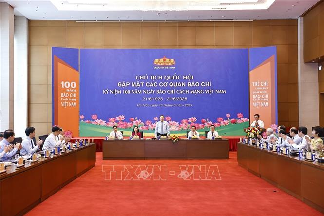 Chủ tịch Quốc hội Trần Thanh Mẫn gặp mặt các cơ quan báo chí- Ảnh 3. Chủ tịch Quốc hội Trần Thanh Mẫn gặp mặt các cơ quan báo chí- Ảnh 3.