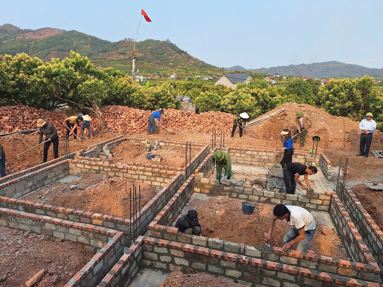 Bài 2: Thần tốc hơn nữa để ‘về đích’ trước hạn- Ảnh 6. Bài 2: Thần tốc hơn nữa để ‘về đích’ trước hạn- Ảnh 6.