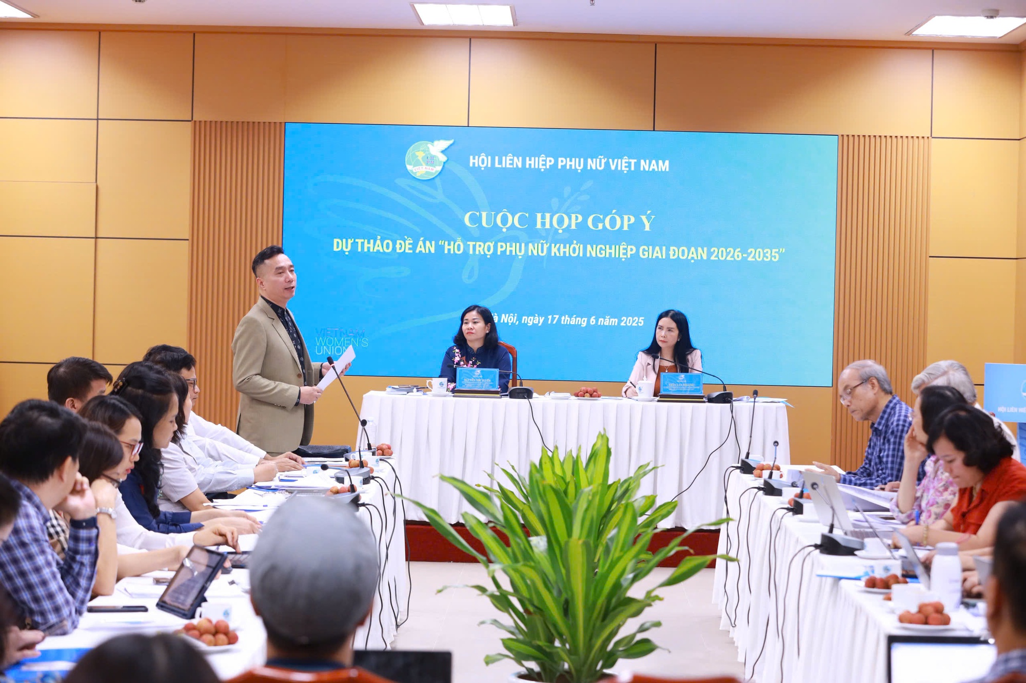 NTK Đỗ Trịnh Hoài Nam: Khơi mở những cơ hội mới giúp phụ nữ khởi nghiệp- Ảnh 2. NTK Đỗ Trịnh Hoài Nam: Khơi mở những cơ hội mới giúp phụ nữ khởi nghiệp- Ảnh 2.