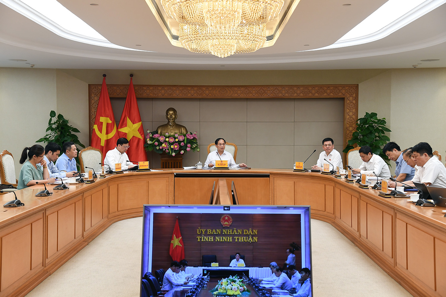 Lựa chọn công nghệ tin cậy nhất, an toàn nhất cho hai nhà máy điện hạt nhân đầu tiên của Việt Nam- Ảnh 2. Lựa chọn công nghệ tin cậy nhất, an toàn nhất cho hai nhà máy điện hạt nhân đầu tiên của Việt Nam- Ảnh 2.