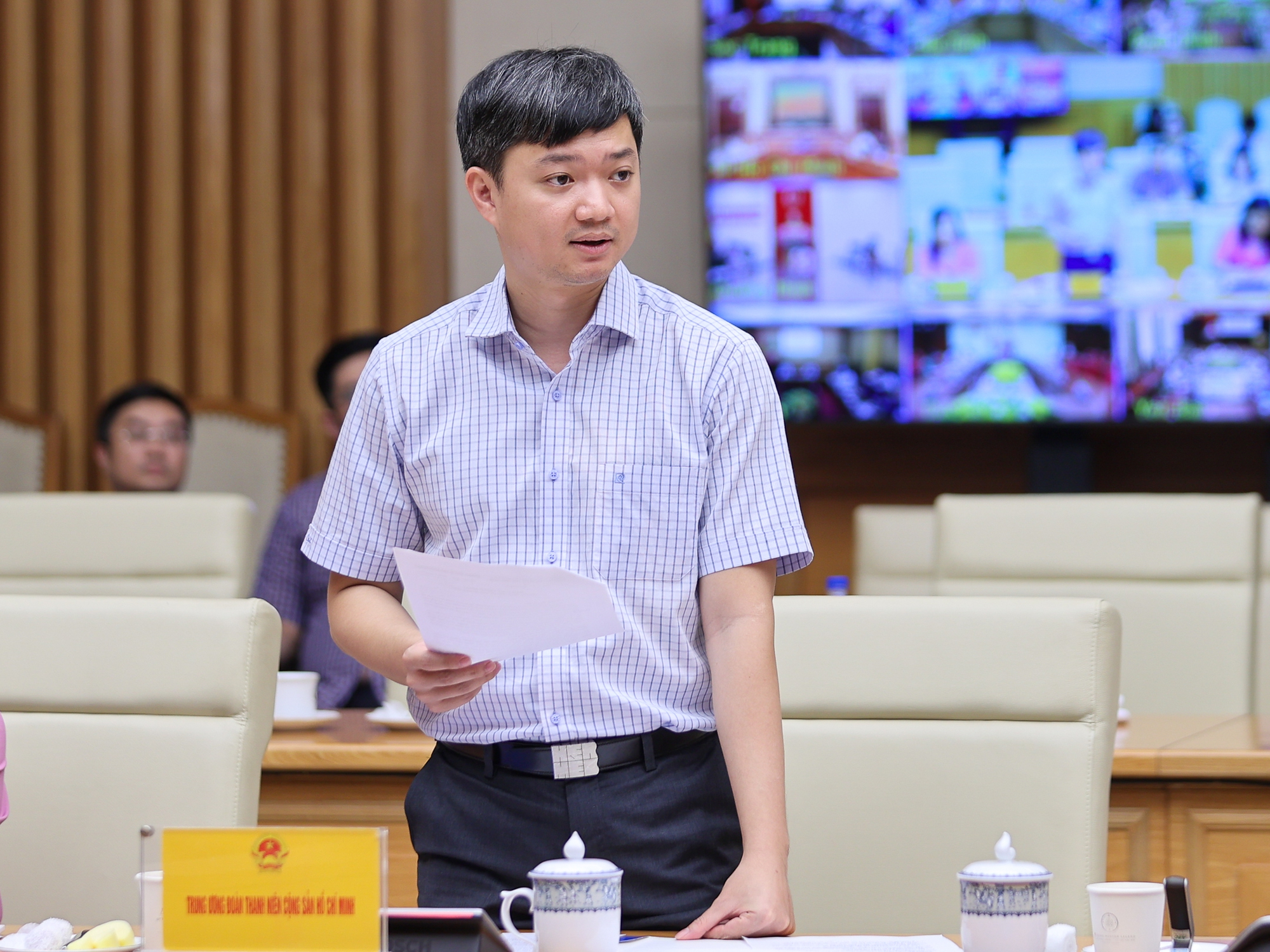 Thủ tướng: Tạo thuận lợi nhất cho mỗi thí sinh, tổ chức kỳ thi THPT thực sự là 'ngày hội'- Ảnh 6. Thủ tướng: Tạo thuận lợi nhất cho mỗi thí sinh, tổ chức kỳ thi THPT thực sự là 'ngày hội'- Ảnh 6.
