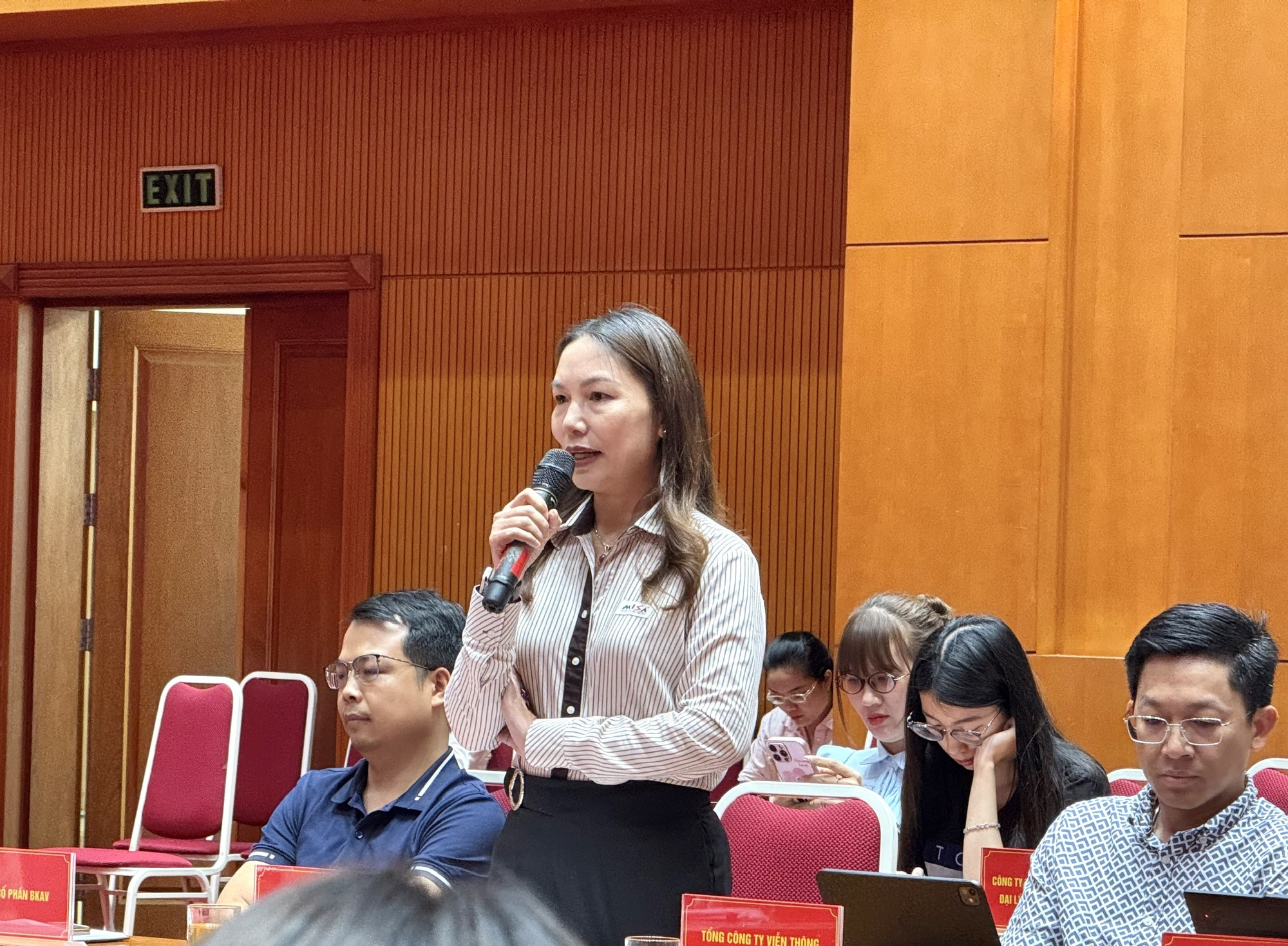 Ngành thuế đẩy mạnh cải cách, phối hợp, kiến tạo môi trường minh bạch cho hộ kinh doanh- Ảnh 3. Ngành thuế đẩy mạnh cải cách, phối hợp, kiến tạo môi trường minh bạch cho hộ kinh doanh- Ảnh 3.