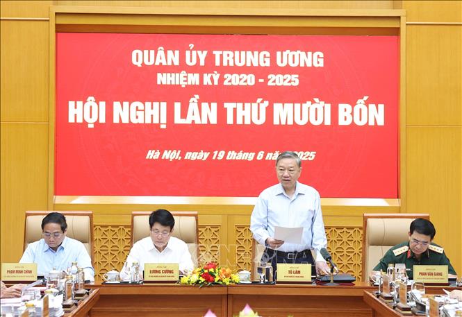 Tổng Bí thư Tô Lâm chủ trì Hội nghị Quân ủy Trung ương lần thứ 14- Ảnh 2. Tổng Bí thư Tô Lâm chủ trì Hội nghị Quân ủy Trung ương lần thứ 14- Ảnh 2.