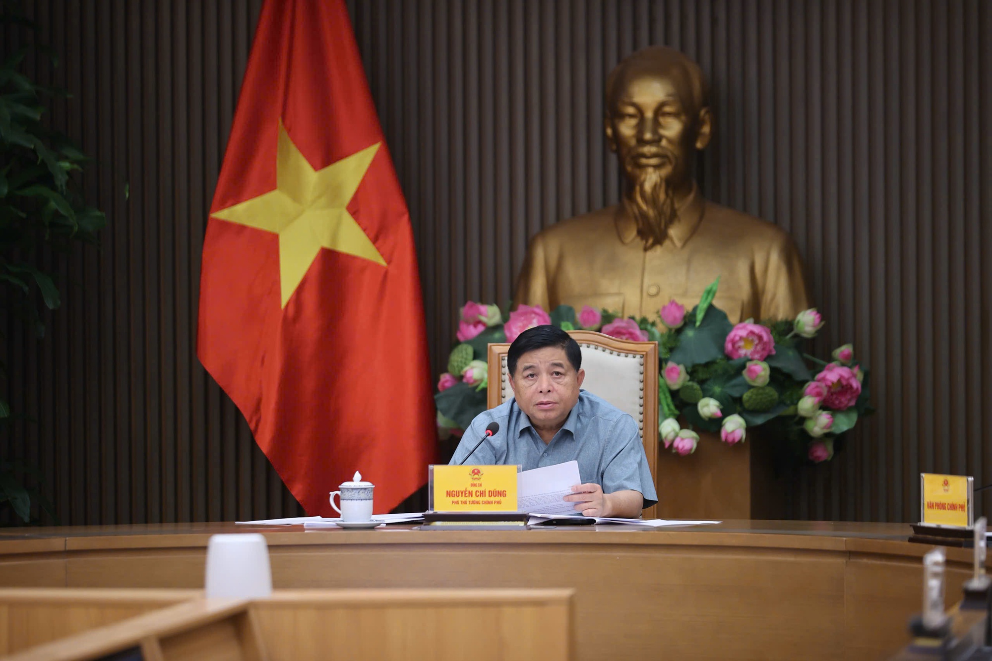 Hành động ngay, quyết liệt và hiệu quả để triển khai 25 dịch công trực tuyến toàn trình- Ảnh 1. Hành động ngay, quyết liệt và hiệu quả để triển khai 25 dịch công trực tuyến toàn trình- Ảnh 1.
