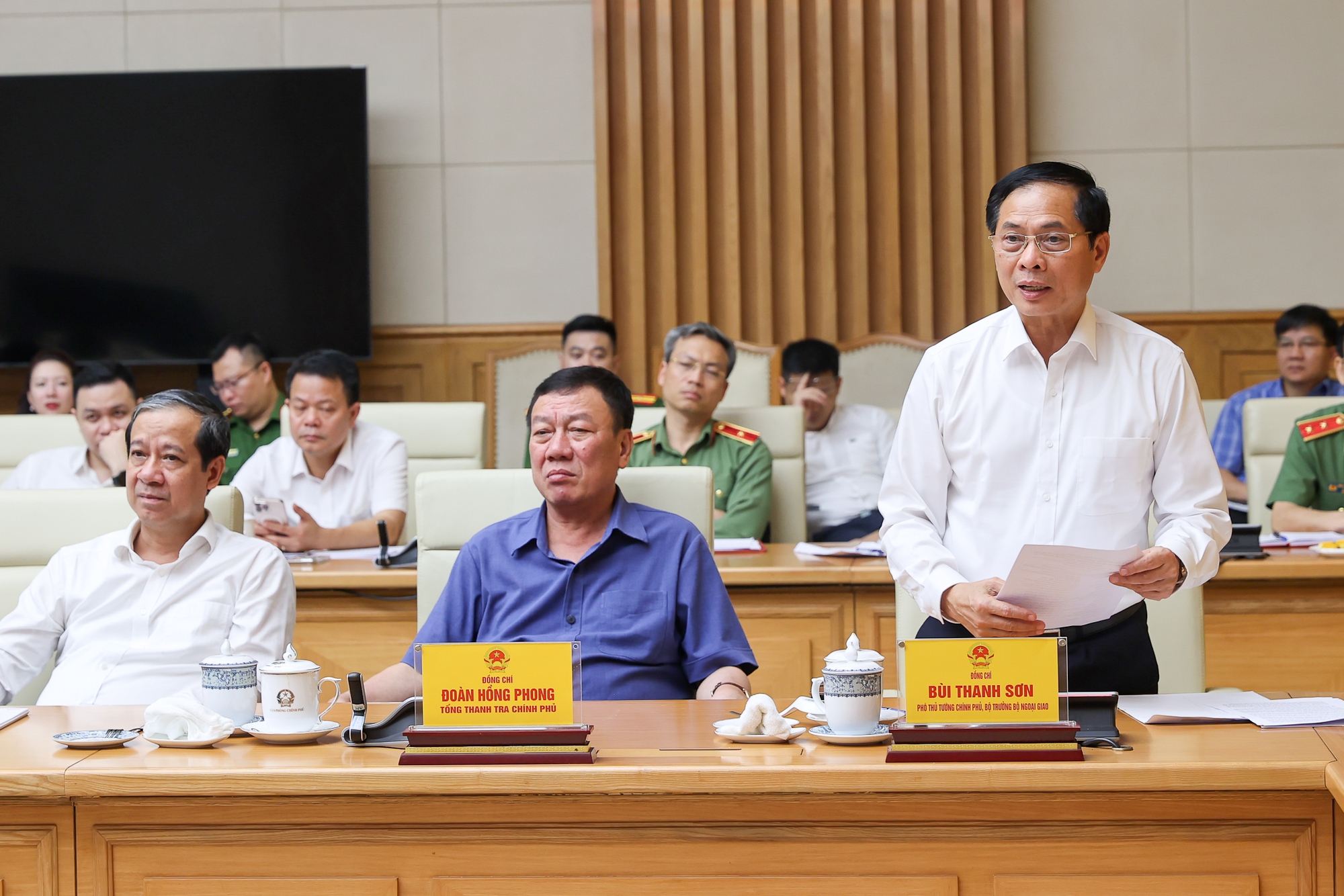 Thủ tướng chủ trì cuộc họp về triển khai tổ chức chính quyền địa phương 2 cấp- Ảnh 6. Thủ tướng chủ trì cuộc họp về triển khai tổ chức chính quyền địa phương 2 cấp- Ảnh 6.