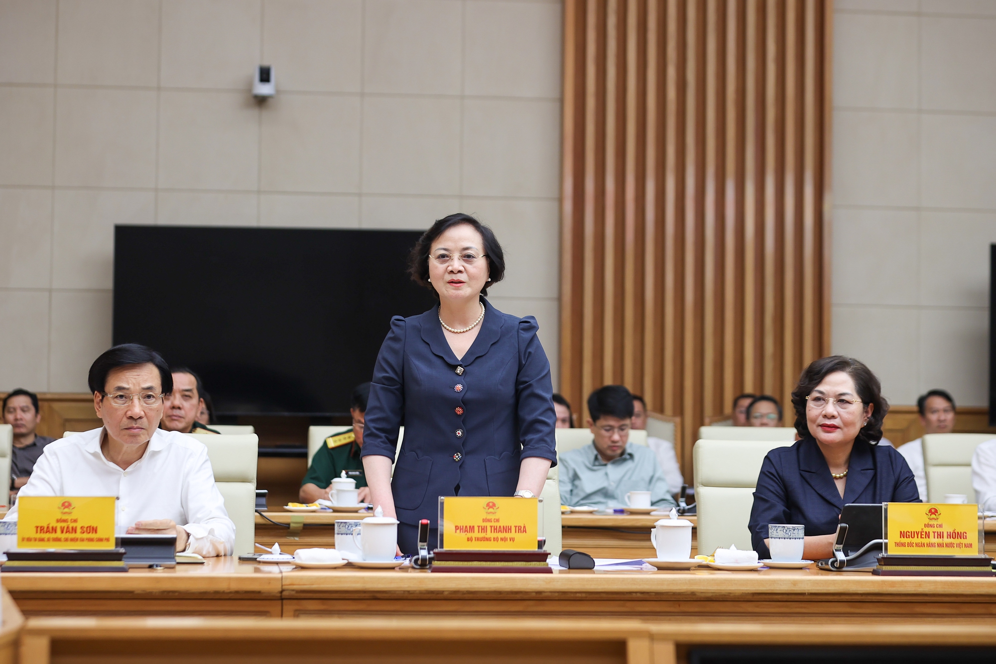 Thủ tướng chủ trì cuộc họp về triển khai tổ chức chính quyền địa phương 2 cấp- Ảnh 7. Thủ tướng chủ trì cuộc họp về triển khai tổ chức chính quyền địa phương 2 cấp- Ảnh 7.