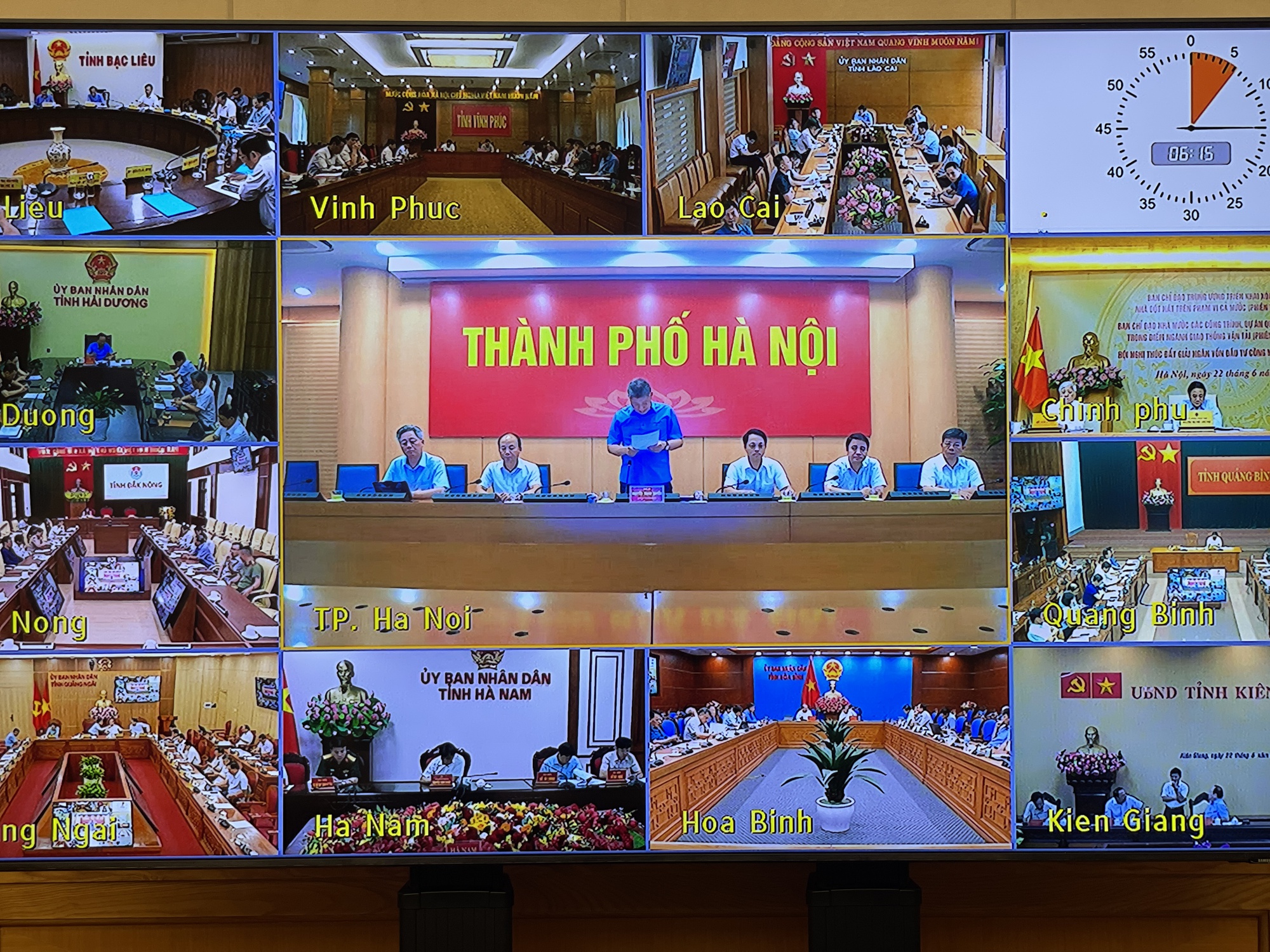 TỔNG THUẬT: Phiên họp các Ban Chỉ đạo về xóa nhà tạm, nhà dột nát; Các công trình, dự án quan trọng quốc gia, trọng điểm ngành GTVT; Thúc đẩy giải ngân vốn đầu tư công năm 2025- Ảnh 7. TỔNG THUẬT: Phiên họp các Ban Chỉ đạo về xóa nhà tạm, nhà dột nát; Các công trình, dự án quan trọng quốc gia, trọng điểm ngành GTVT; Thúc đẩy giải ngân vốn đầu tư công năm 2025- Ảnh 7.