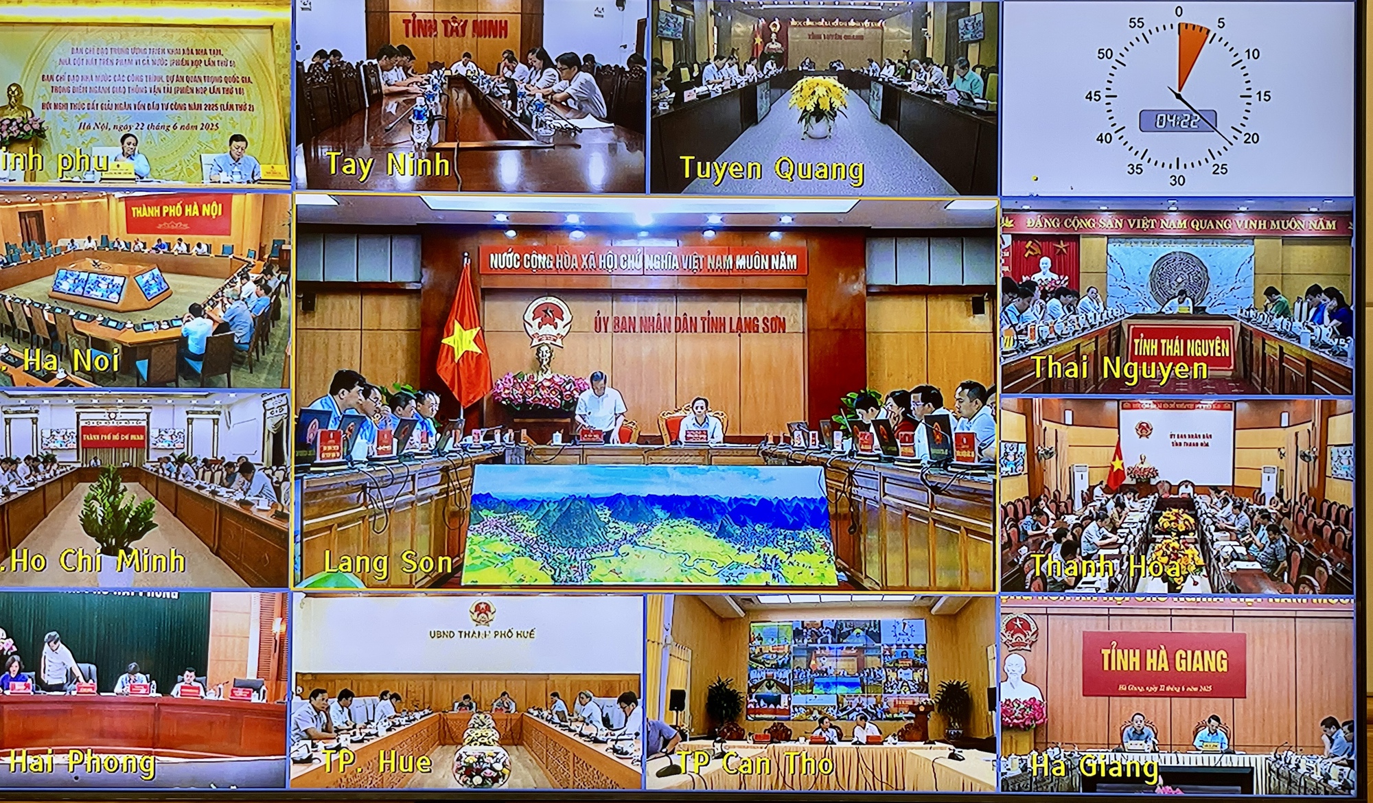 TỔNG THUẬT: Phiên họp các Ban Chỉ đạo về xóa nhà tạm, nhà dột nát; Các công trình, dự án quan trọng quốc gia, trọng điểm ngành GTVT; Thúc đẩy giải ngân vốn đầu tư công năm 2025- Ảnh 10. TỔNG THUẬT: Phiên họp các Ban Chỉ đạo về xóa nhà tạm, nhà dột nát; Các công trình, dự án quan trọng quốc gia, trọng điểm ngành GTVT; Thúc đẩy giải ngân vốn đầu tư công năm 2025- Ảnh 10.