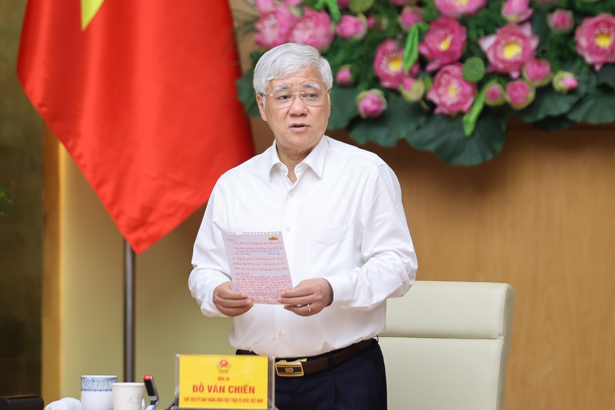 Thủ tướng: Không vì triển khai chính quyền địa phương 2 cấp mà ảnh hưởng tới các công việc- Ảnh 3. Thủ tướng: Không vì triển khai chính quyền địa phương 2 cấp mà ảnh hưởng tới các công việc- Ảnh 3.