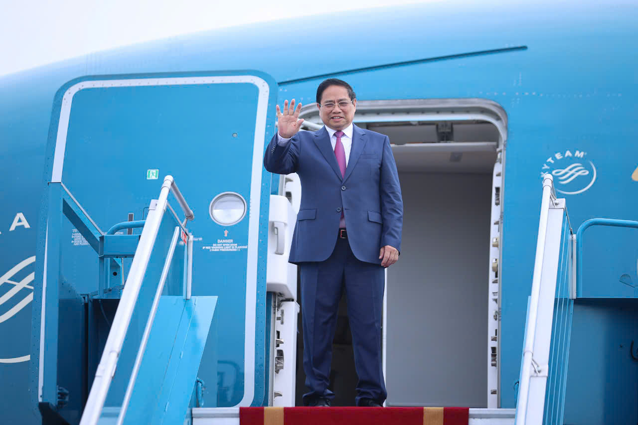 Thủ tướng Phạm Minh Chính lên đường dự Hội nghị WEF 16 Thiên Tân và làm việc tại Trung Quốc- Ảnh 1. Thủ tướng Phạm Minh Chính lên đường dự Hội nghị WEF 16 Thiên Tân và làm việc tại Trung Quốc- Ảnh 1.