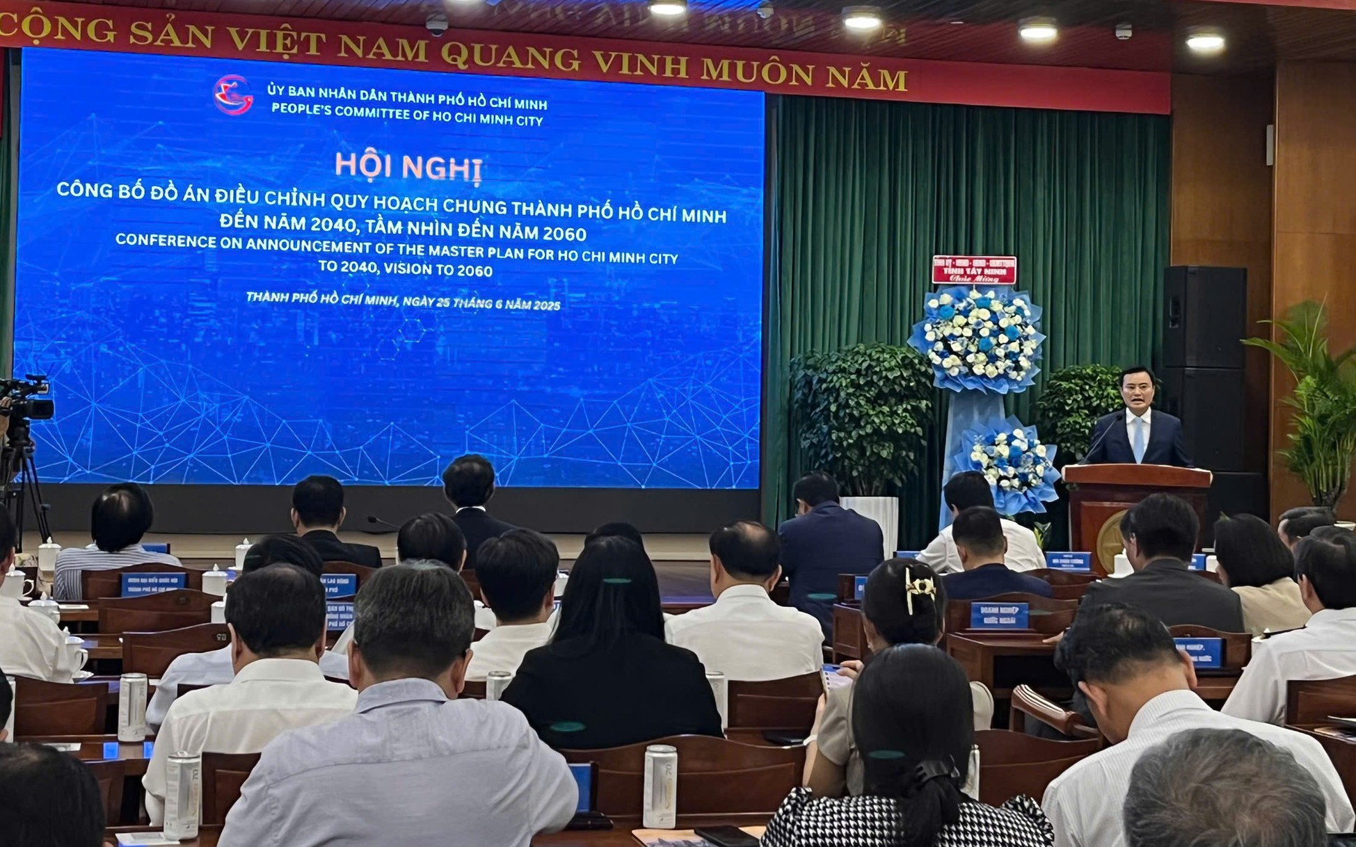 Phát triển TPHCM trở thành thành phố toàn cầu, văn minh, hiện đại, nghĩa tình