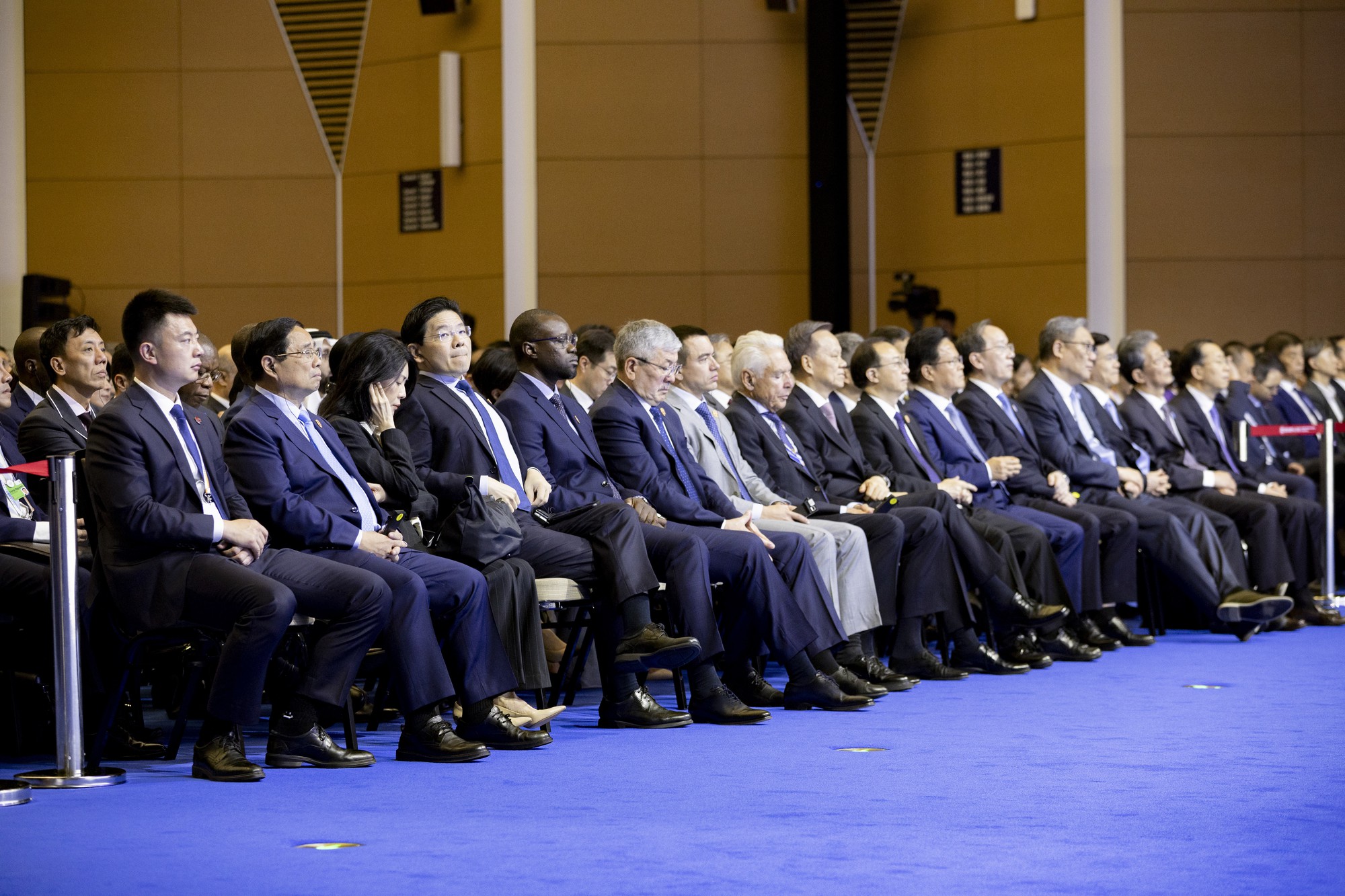 Thủ tướng Phạm Minh Chính dự Phiên khai mạc toàn thể WEF Thiên Tân 2025- Ảnh 4. Thủ tướng Phạm Minh Chính dự Phiên khai mạc toàn thể WEF Thiên Tân 2025- Ảnh 4.