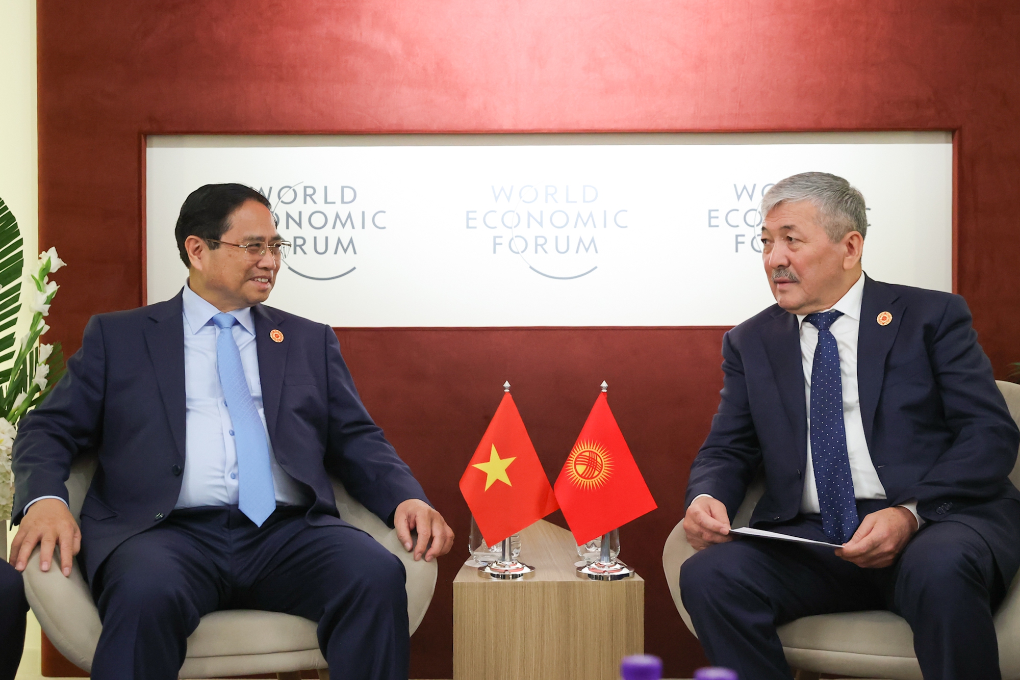 Thủ tướng đề xuất kết nối đường sắt Việt Nam - Kyrgyzstan và với các nước Trung Á- Ảnh 2. Thủ tướng đề xuất kết nối đường sắt Việt Nam - Kyrgyzstan và với các nước Trung Á- Ảnh 2.