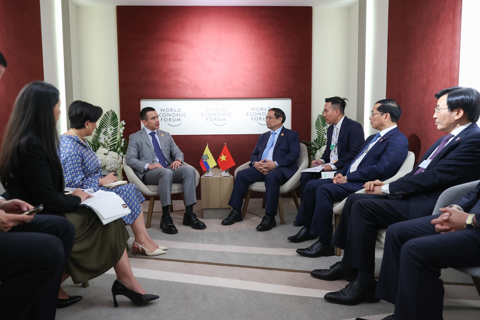 Tổng thống Ecuador: Rất ngưỡng mộ năng lực sản xuất nông nghiệp và giáo dục STEM của Việt Nam- Ảnh 3. Tổng thống Ecuador: Rất ngưỡng mộ năng lực sản xuất nông nghiệp và giáo dục STEM của Việt Nam- Ảnh 3.
