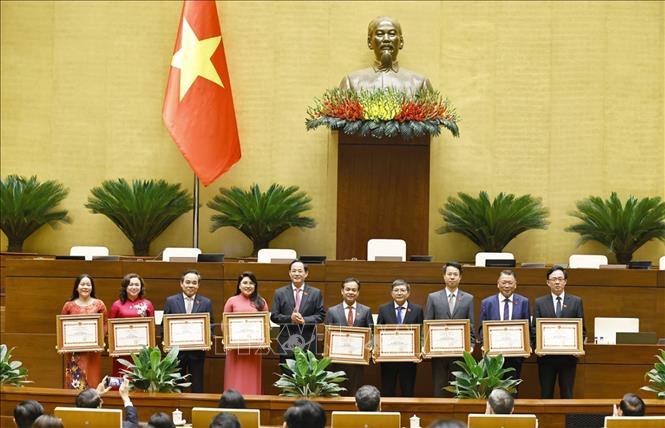Tổng Bí thư Tô Lâm dự lễ trao Bằng khen của Ủy ban Thường vụ Quốc hội- Ảnh 3.