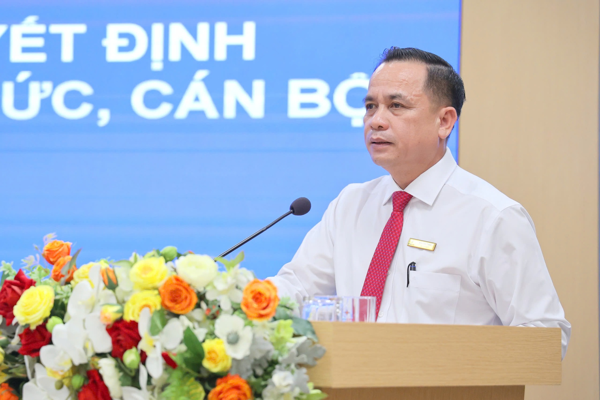 EVNCPC công bố quyết định thành lập 6 Công ty Điện lực sau sáp nhập- Ảnh 1. EVNCPC công bố quyết định thành lập 6 Công ty Điện lực sau sáp nhập- Ảnh 1.