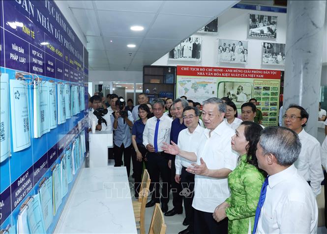 Tổng Bí thư Tô Lâm khảo sát thực tế mô hình tổ chức chính quyền địa phương 2 cấp tại TPHCM- Ảnh 2. Tổng Bí thư Tô Lâm khảo sát thực tế mô hình tổ chức chính quyền địa phương 2 cấp tại TPHCM- Ảnh 2.