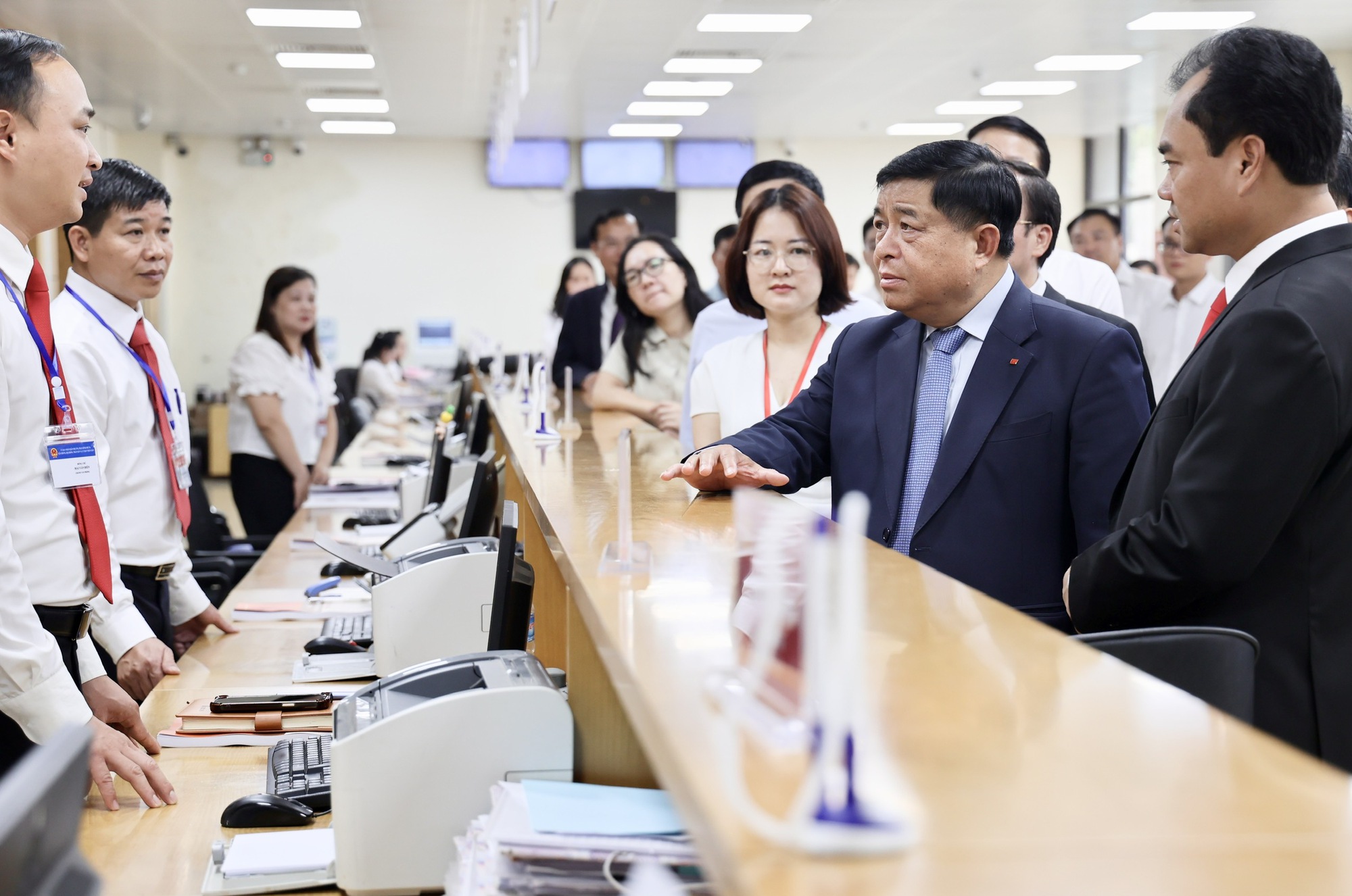 Thái Nguyên cần cân đối nguồn lực, hài hòa lợi ích phát triển- Ảnh 4. Thái Nguyên cần cân đối nguồn lực, hài hòa lợi ích phát triển- Ảnh 4.