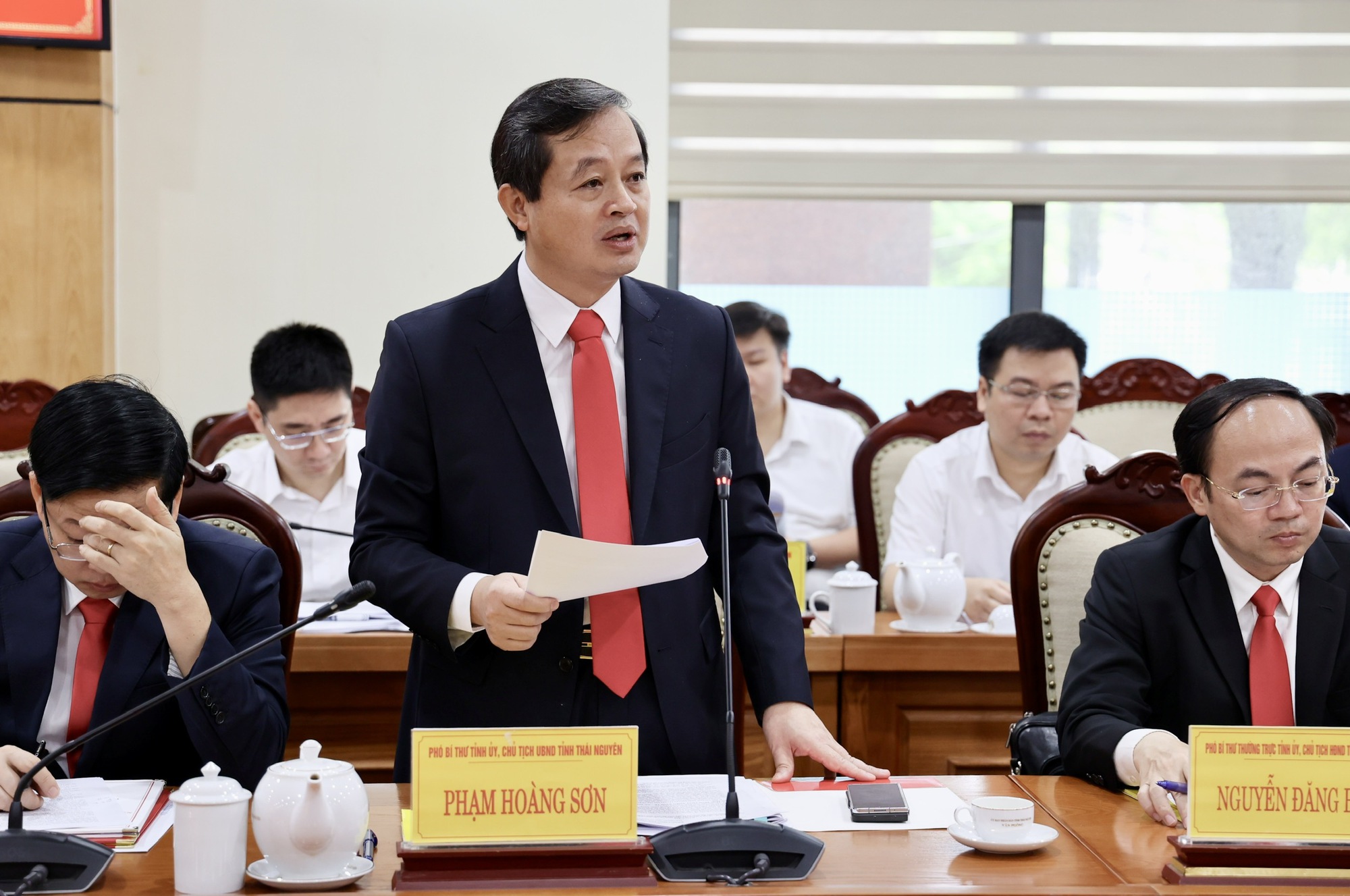 Thái Nguyên cần cân đối nguồn lực, hài hòa lợi ích phát triển- Ảnh 3. Thái Nguyên cần cân đối nguồn lực, hài hòa lợi ích phát triển- Ảnh 3.
