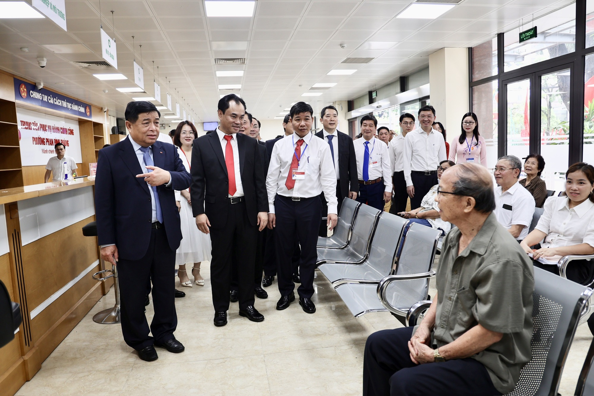 Thái Nguyên cần cân đối nguồn lực, hài hòa lợi ích phát triển- Ảnh 6. Thái Nguyên cần cân đối nguồn lực, hài hòa lợi ích phát triển- Ảnh 6.