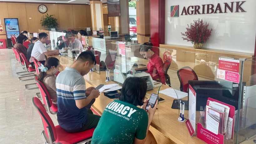 Đổi mới tư duy và hành động quyết liệt, Agribank tạo bước chuyển mình mạnh mẽ - Ảnh 1. Đổi mới tư duy và hành động quyết liệt, Agribank tạo bước chuyển mình mạnh mẽ - Ảnh 1.