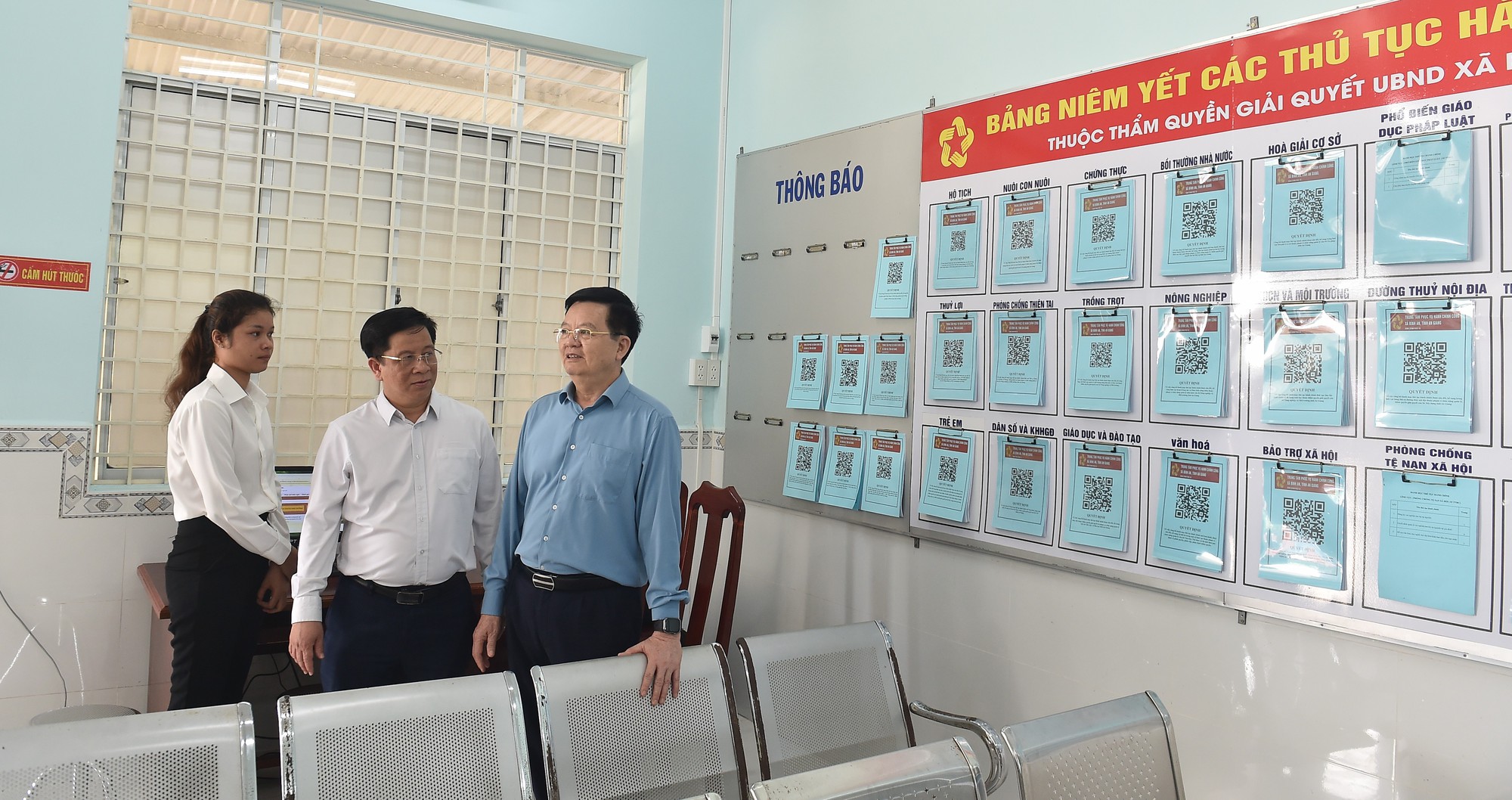 Phó Thủ tướng Mai Văn Chính: Tỉnh An Giang nhanh chóng bắt nhịp công việc, chung sức, đồng lòng hoàn thành xuất sắc nhiệm vụ được giao- Ảnh 6. Phó Thủ tướng Mai Văn Chính: Tỉnh An Giang nhanh chóng bắt nhịp công việc, chung sức, đồng lòng hoàn thành xuất sắc nhiệm vụ được giao- Ảnh 6.